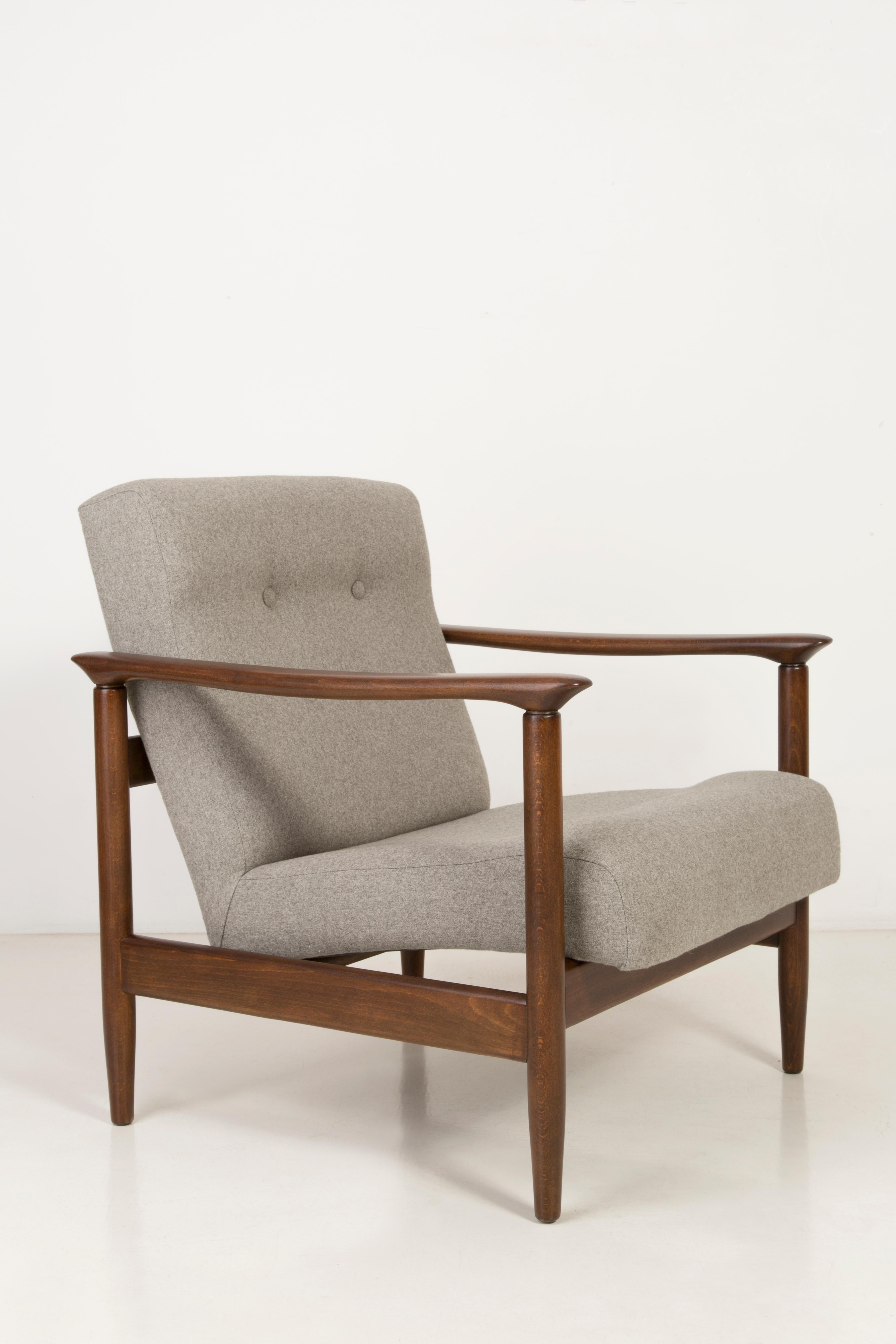 Paire de Fauteuils Beige:: Edmund Homa:: Type GFM-142:: années 1960:: Pologne en vente 3