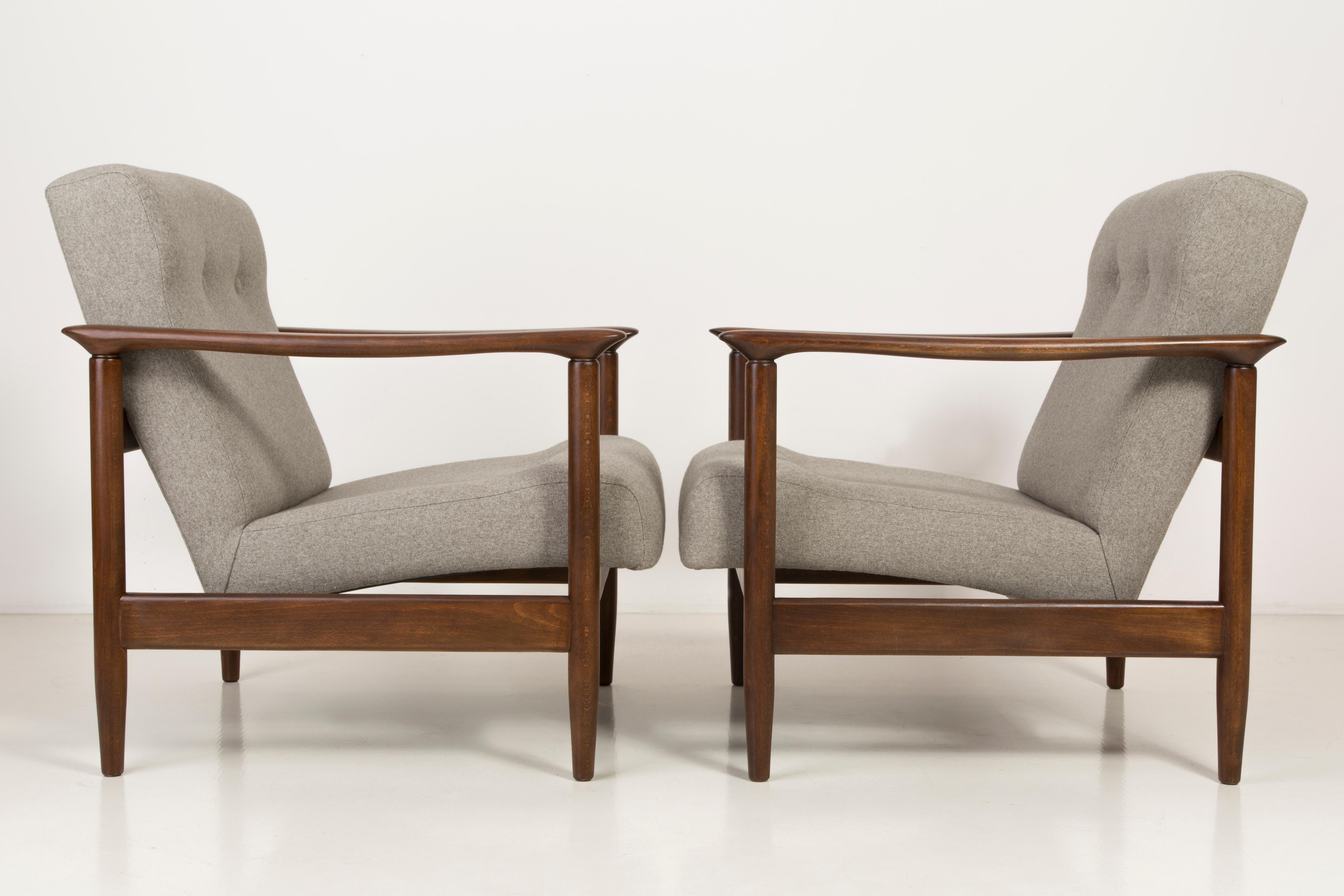 20th Century Pair of Beige Armchairs, Edmund Homa, Type GFM-142, 1960s, Poland For Sale