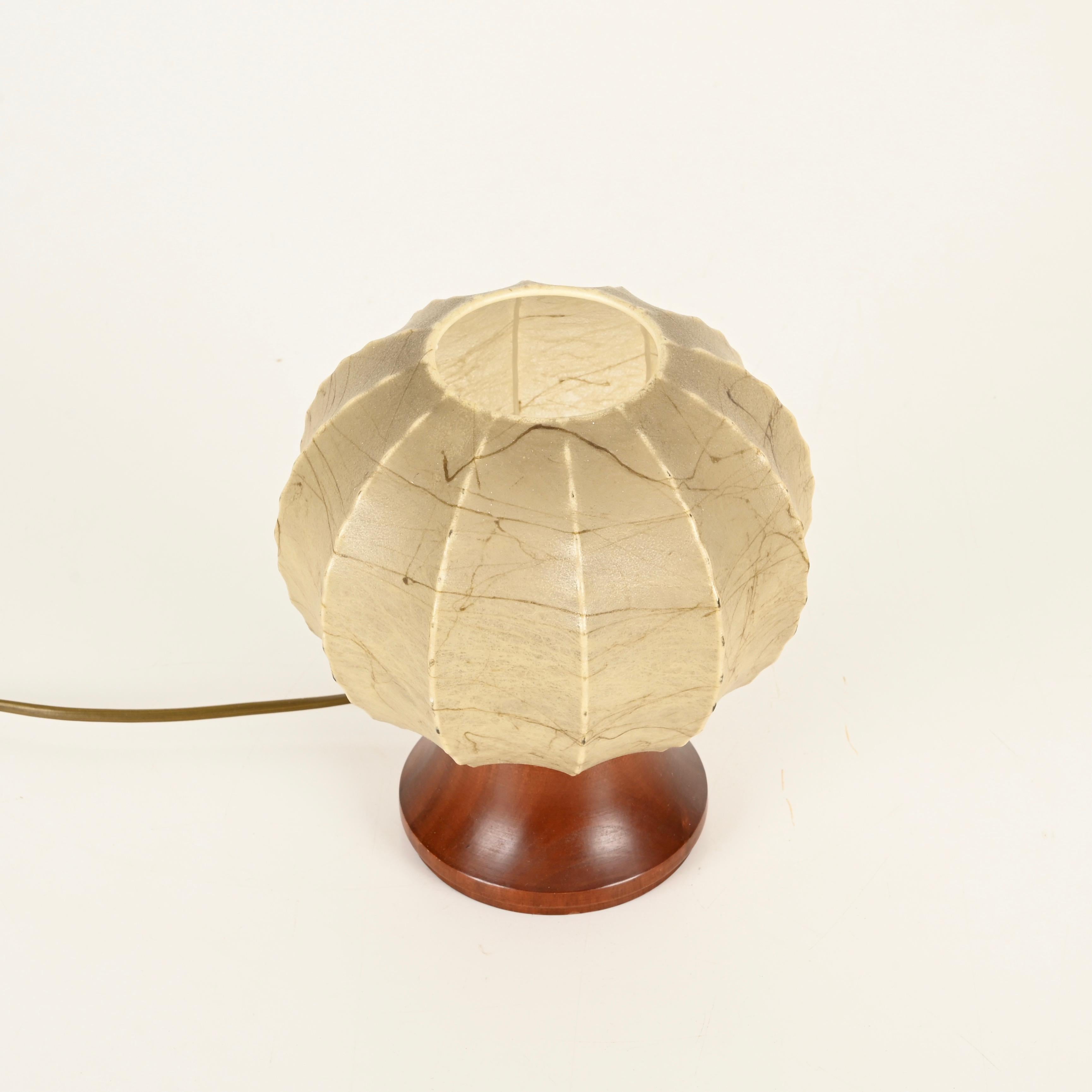 Milieu du XXe siècle Paire de lampes de table Cocoon 
