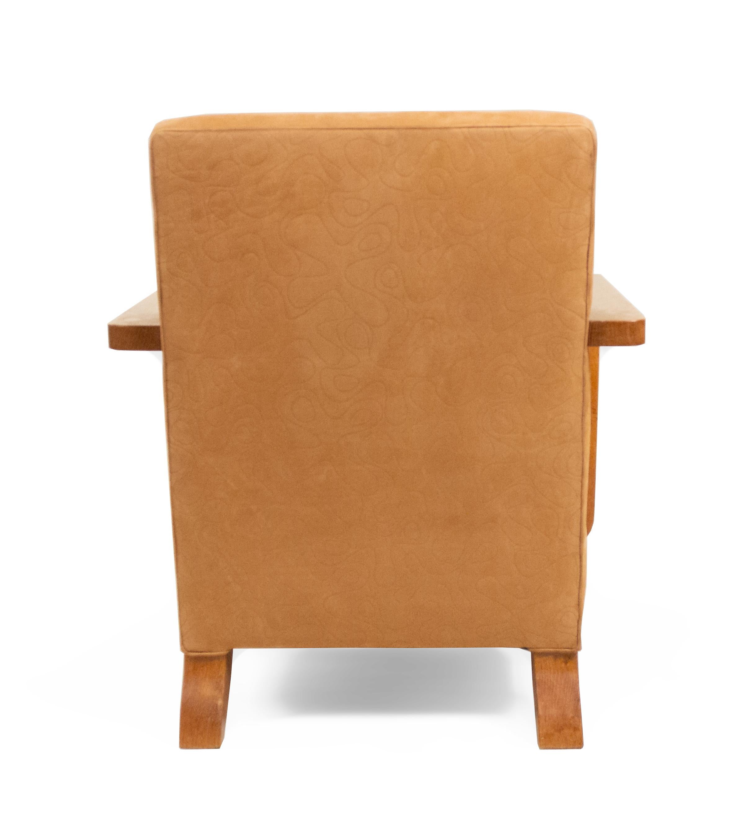 Chêne Paire de fauteuils en chêne de style moderniste français brun clair en vente
