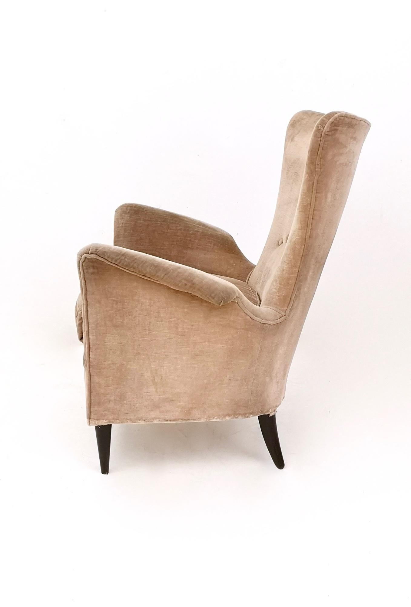 Pair of Beige Velvet Armchairs Ascribable to Gio Ponti for Hotel Bristol