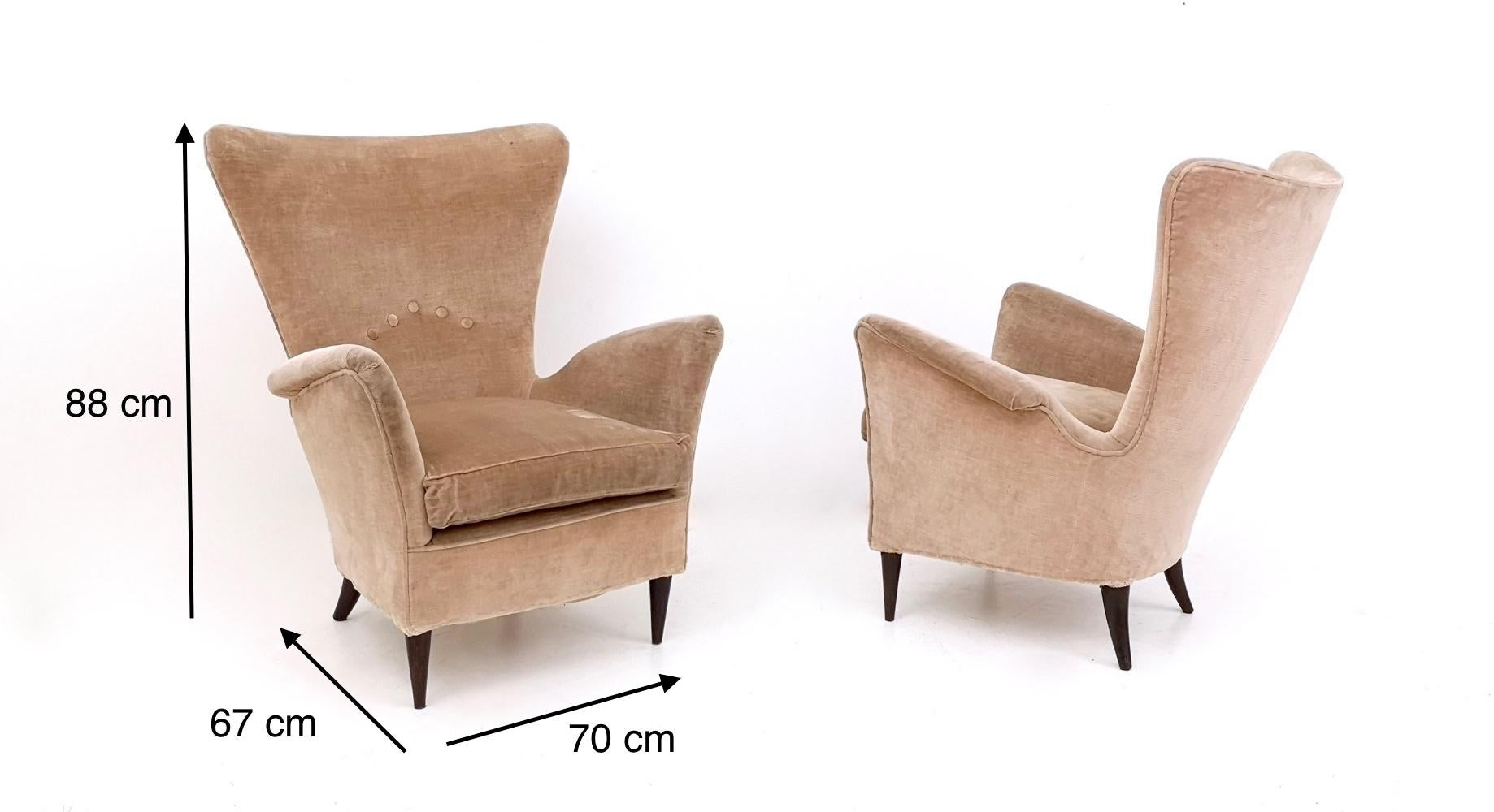 Pair of Beige Velvet Armchairs Ascribable to Gio Ponti for Hotel Bristol