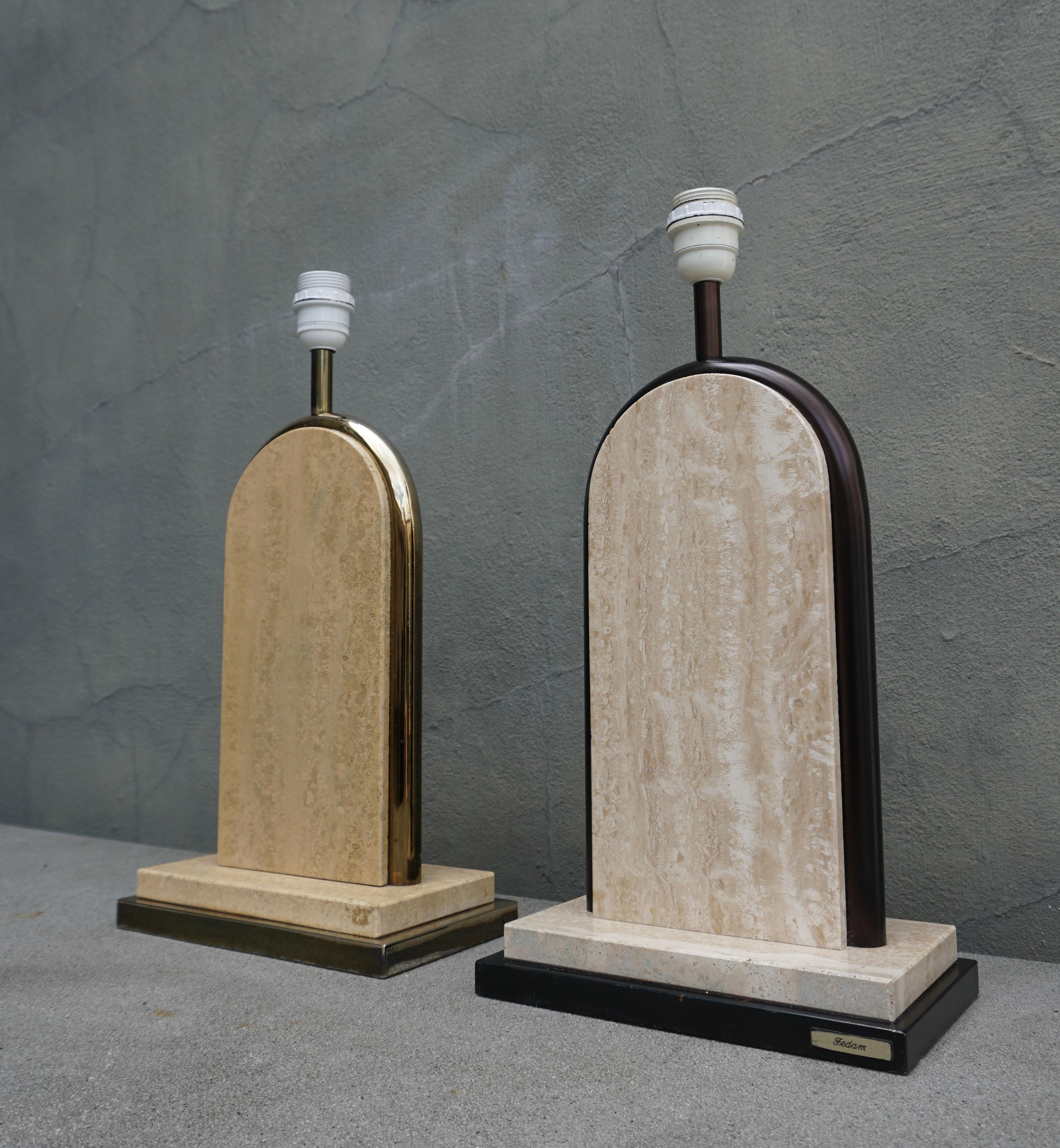 Mid-Century Modern Pair of Belgian Beige Travertine and Gilt Metal Table Lamps, Belgium 1970's For Sale