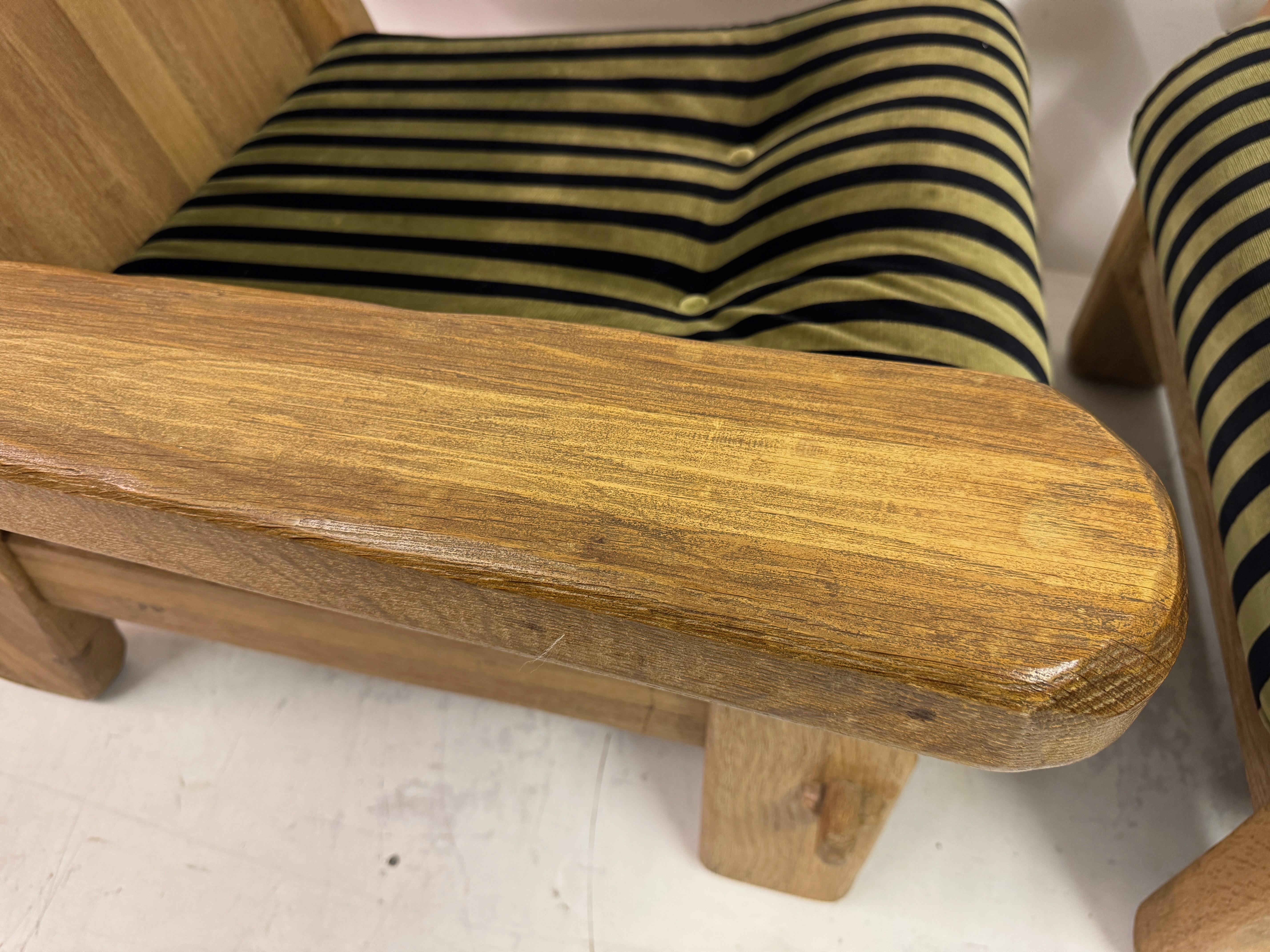 Paire de fauteuils belges brutalistes en chêne par De Puydt en vente 5
