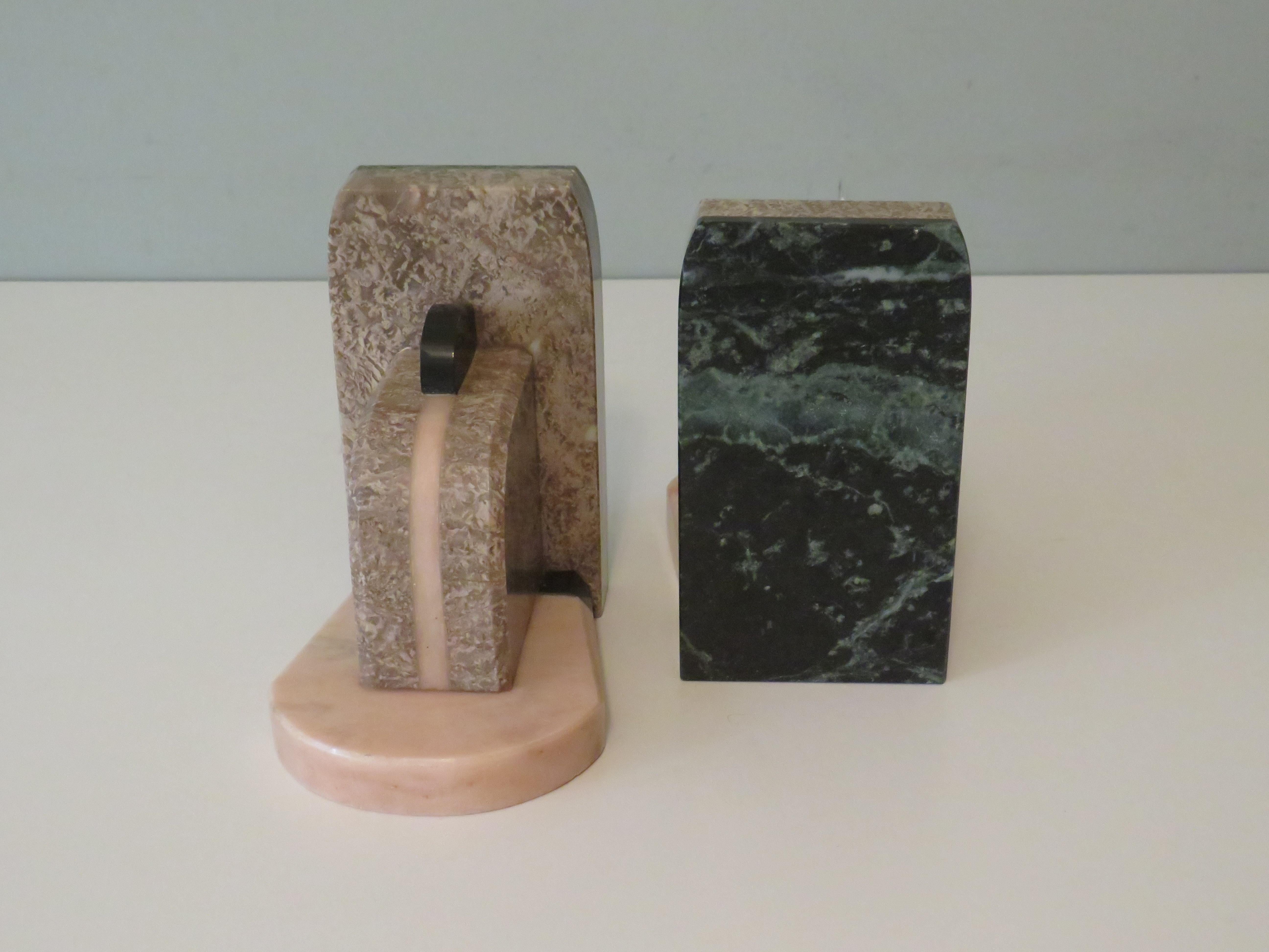 Pair of Belgian Marble Bookends Art Deco, 1930s In Good Condition For Sale In Herentals, BE