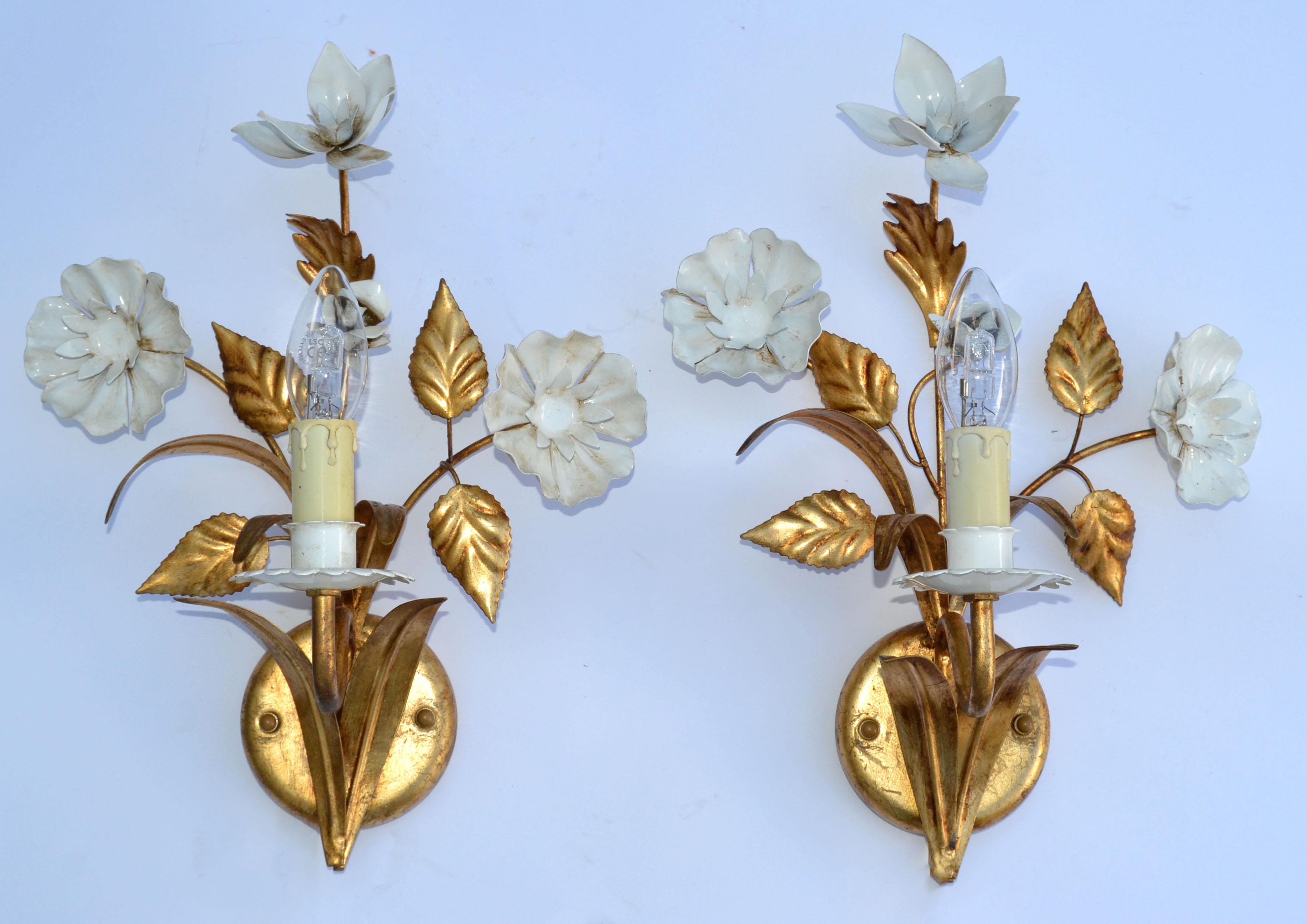 Pair of Belgium Brass & Enamel Flower Sconce Gold White Finish, 1960 For Sale 5