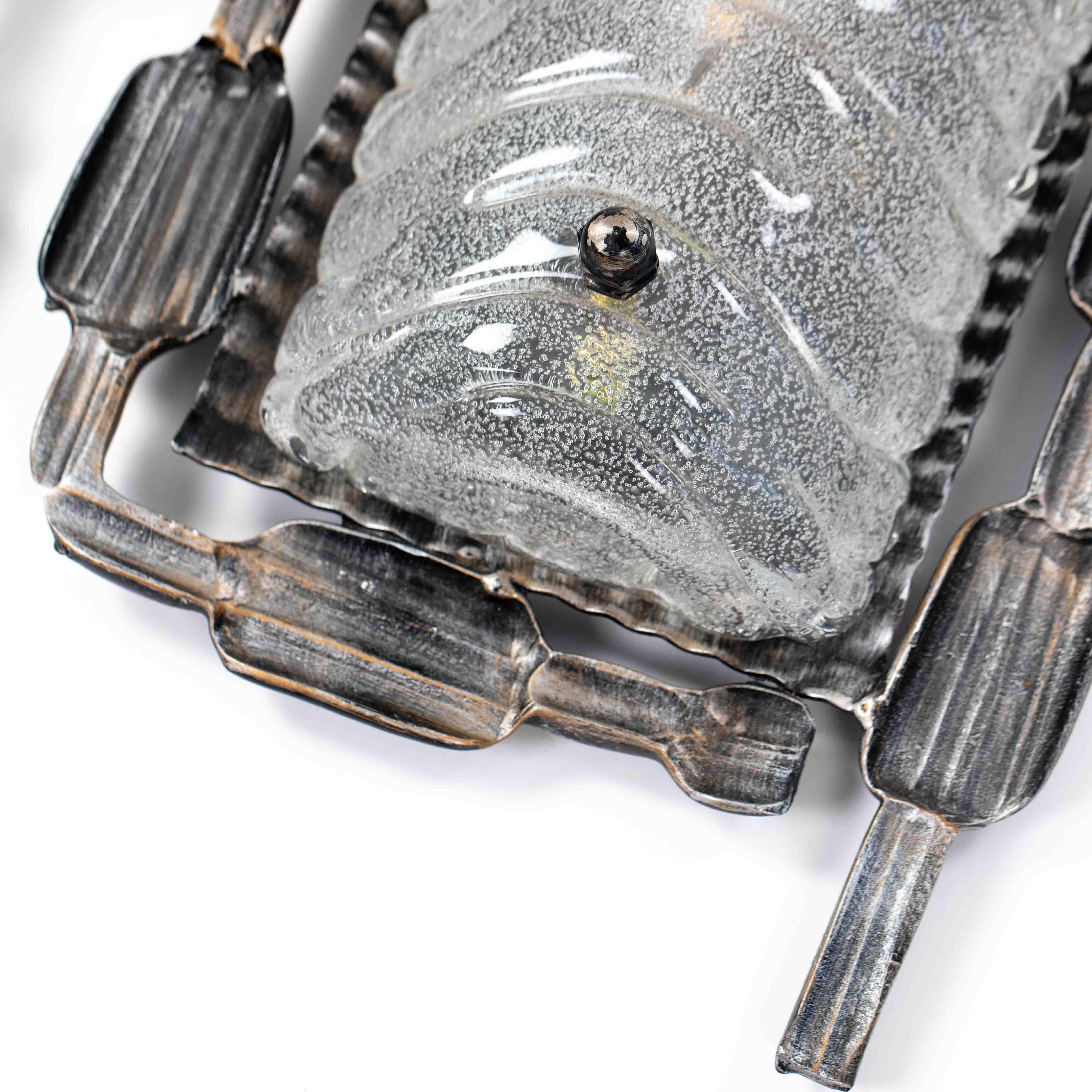 Pareja de apliques de hierro y cristal de Murano del Brutalismo belga de mediados de siglo, años 60 mediados del siglo XX en venta