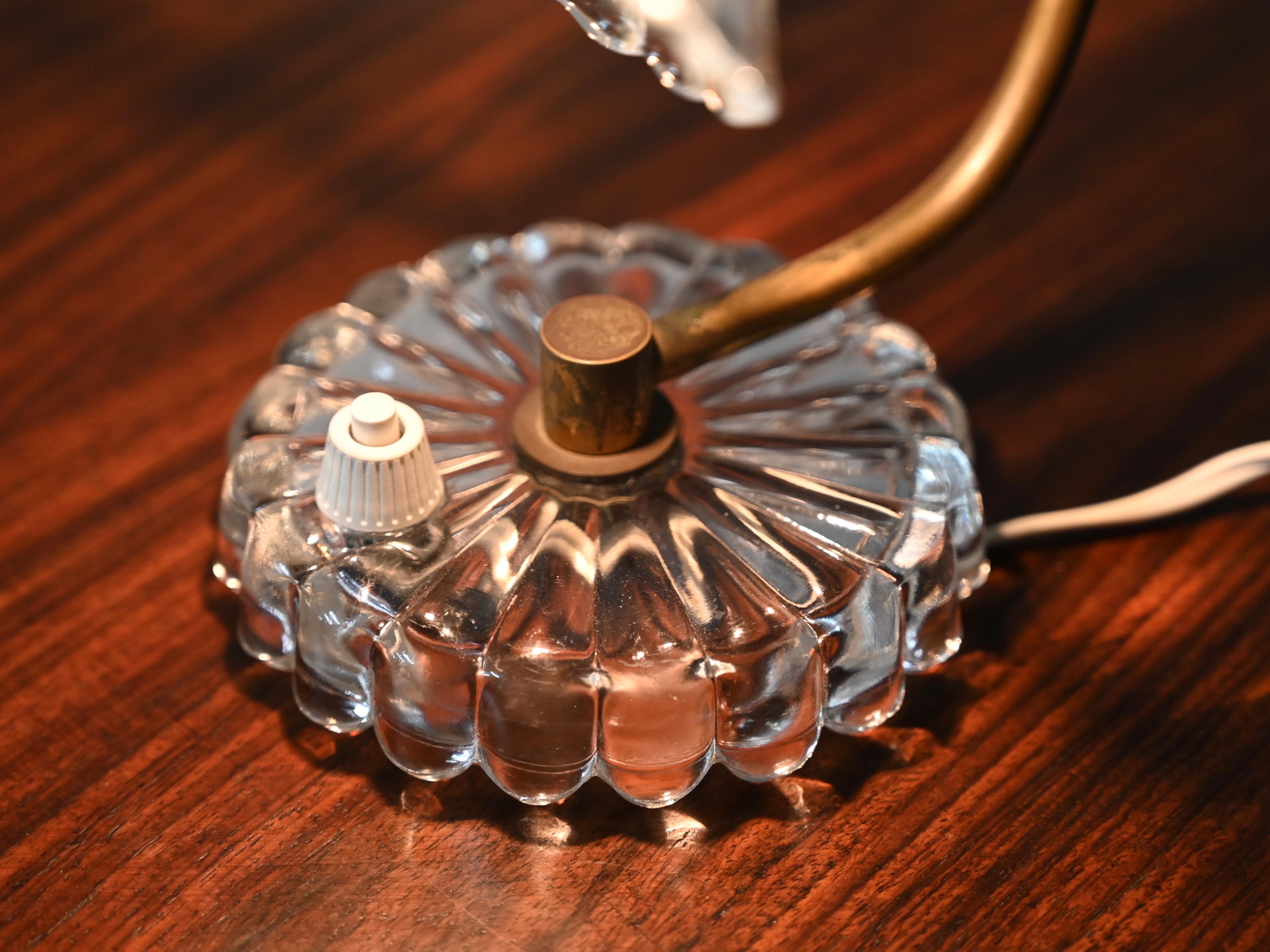 Italian Pair of Bell Table Lamps in Murano Glass and Brass by Barovier, Italy 1940s