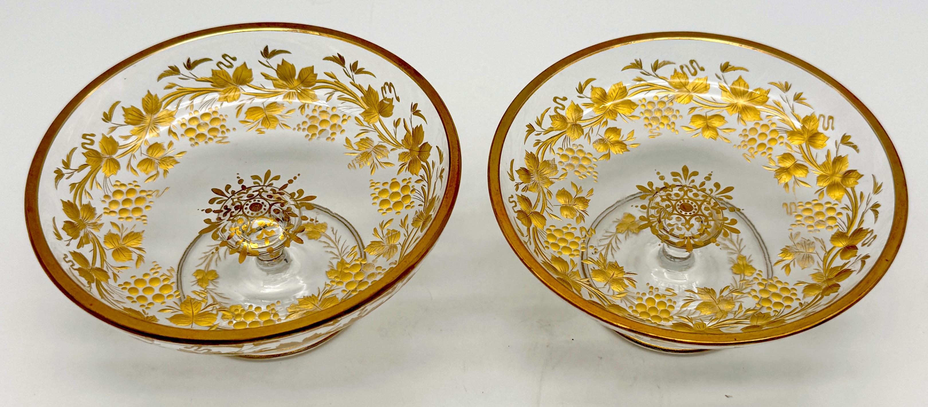 Pair of Belle Époque Gilt Glass Compotes / Dessert Dishes, circa 1890–1910 In Good Condition For Sale In West Palm Beach, FL