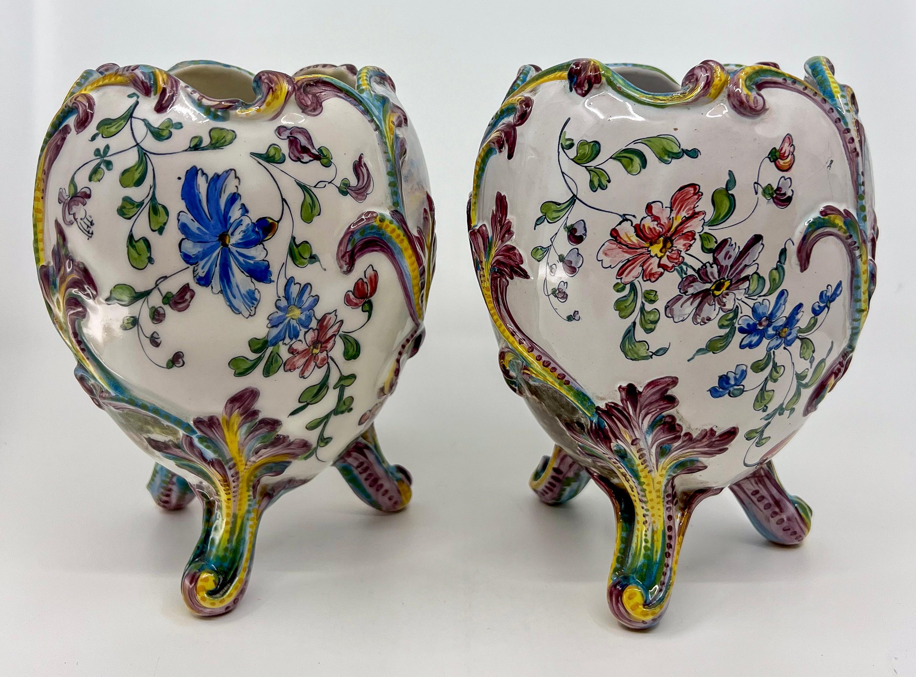 Belle Époque Pair of Belle Epoque Porcelain Painted Jardinieres With Romantic Scenes For Sale