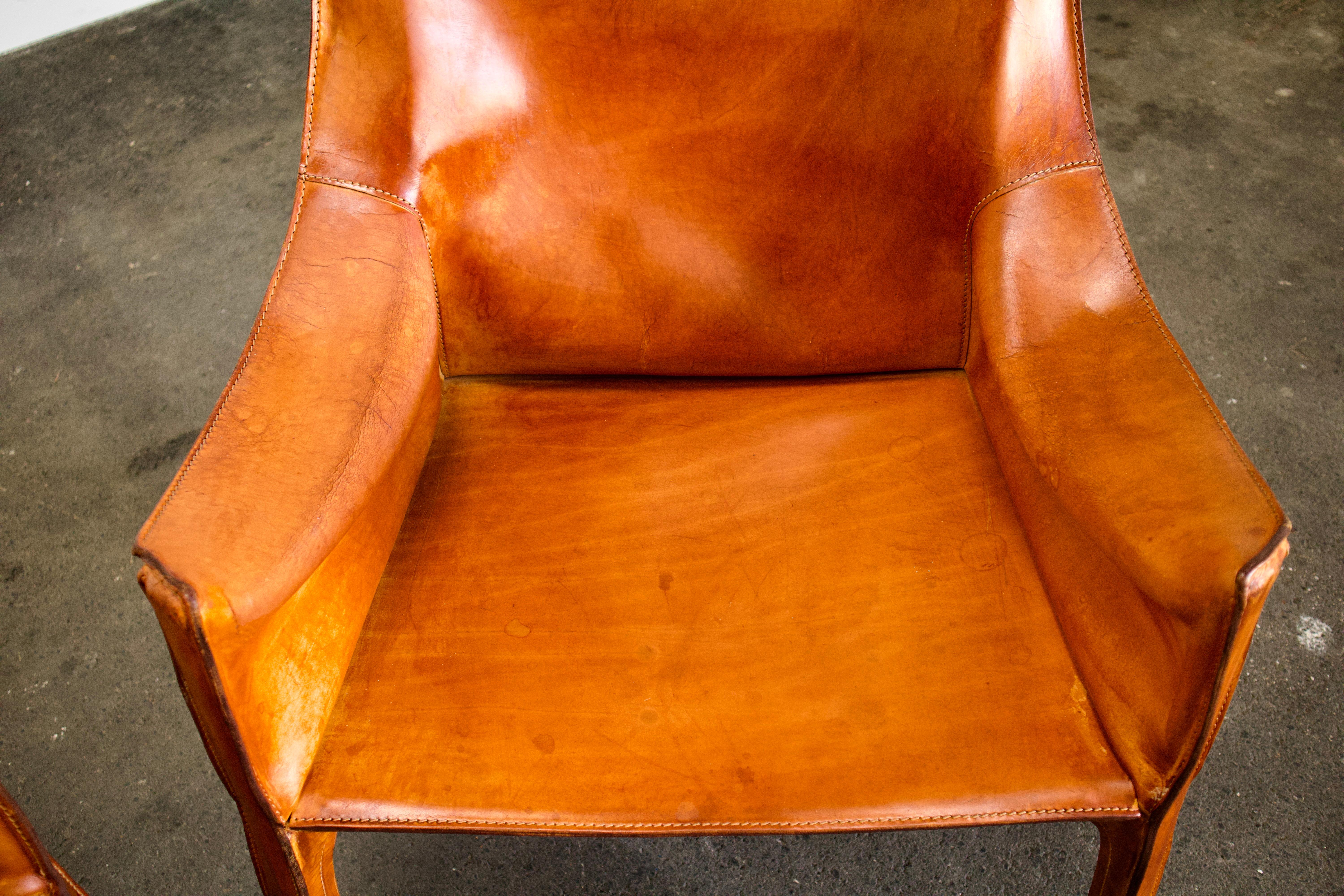 20th Century Pair of Bellini CAB 413 Armchairs in Vintage Cognac Saddle Leather for Cassina