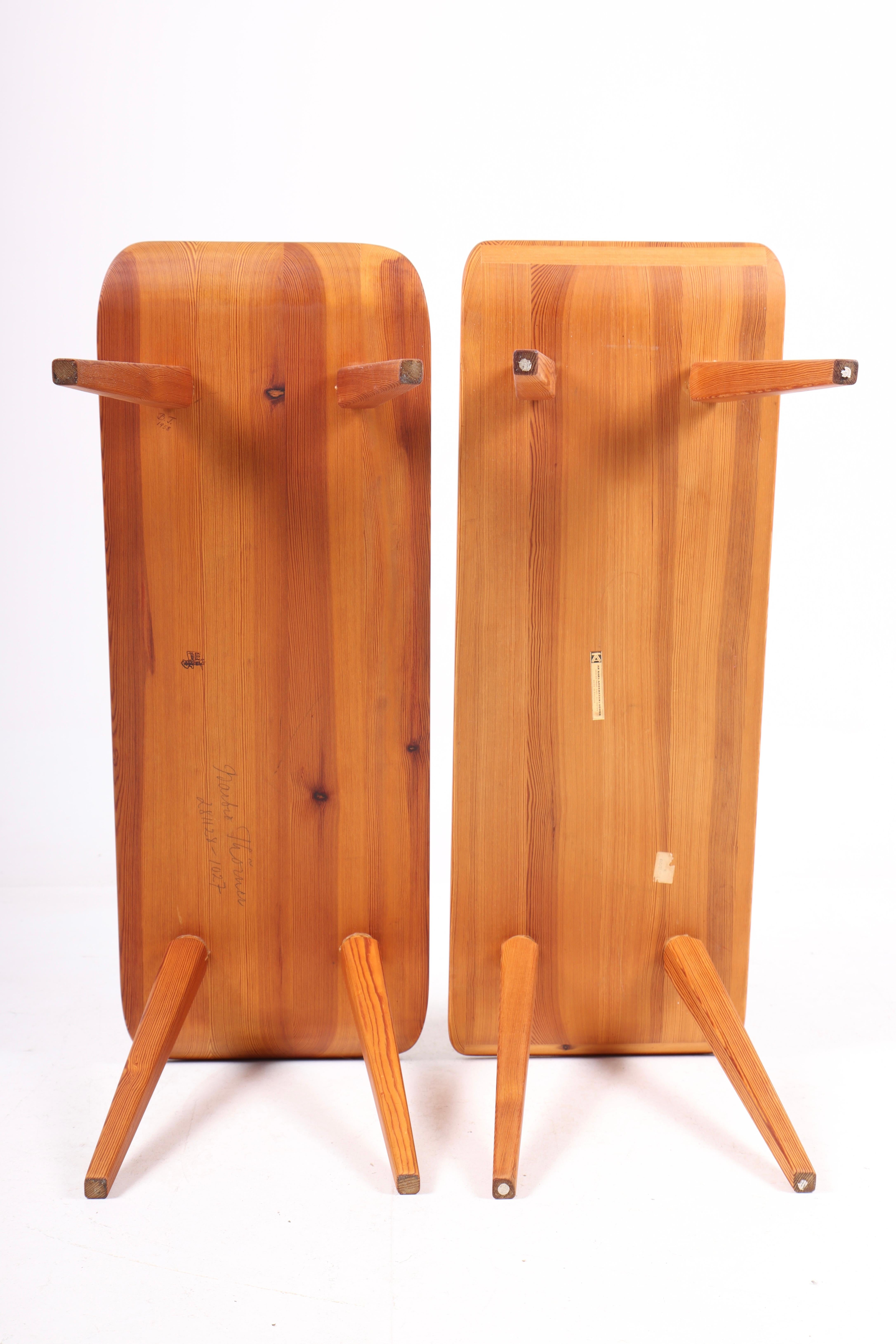 Mid-20th Century Pair of Benches in Solid Pine by Carl Malmsten, 1960s