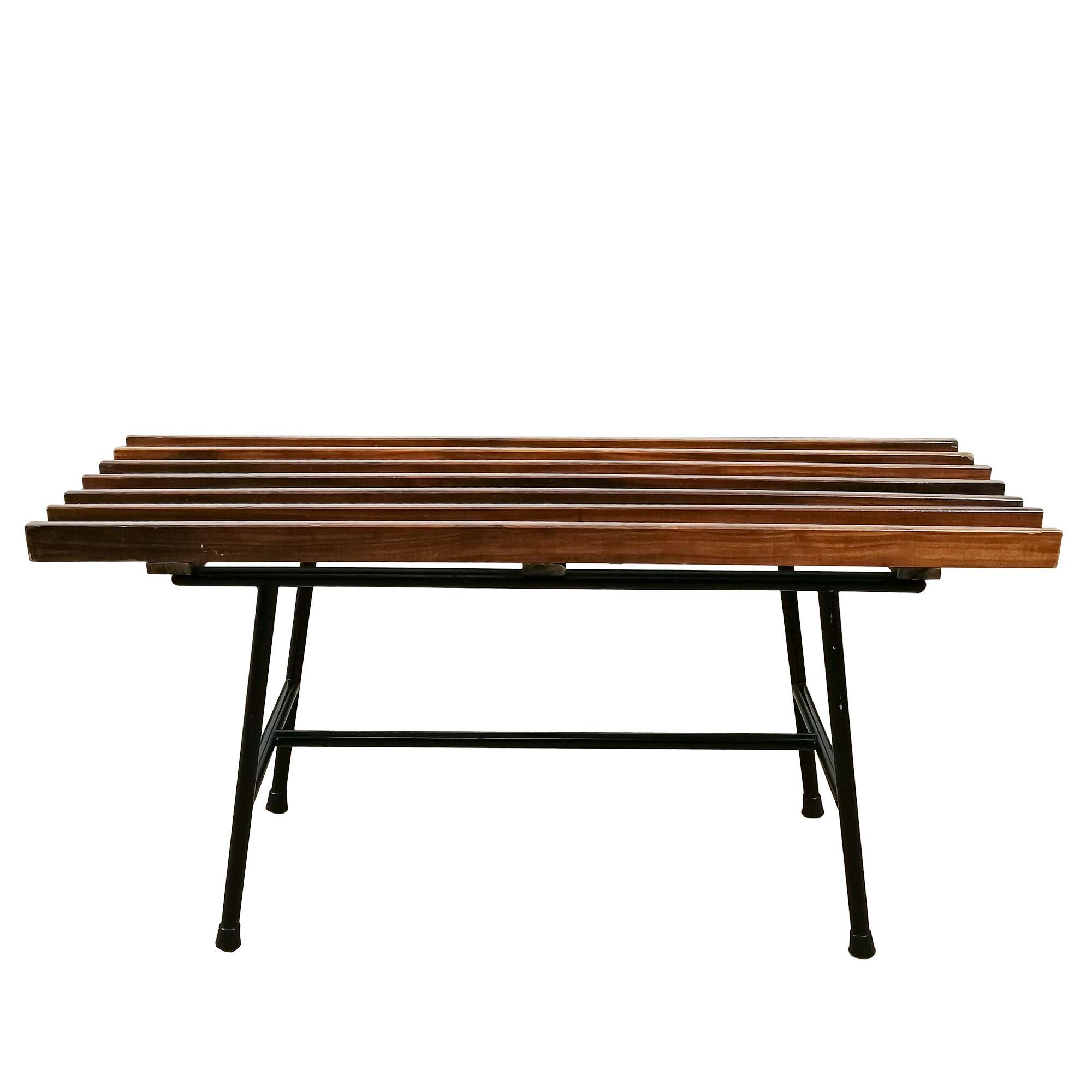 Pair of Mid-Century Modern Benches in Solid Mahogany Slats - Italy, 1960 In Good Condition In Girona, ES