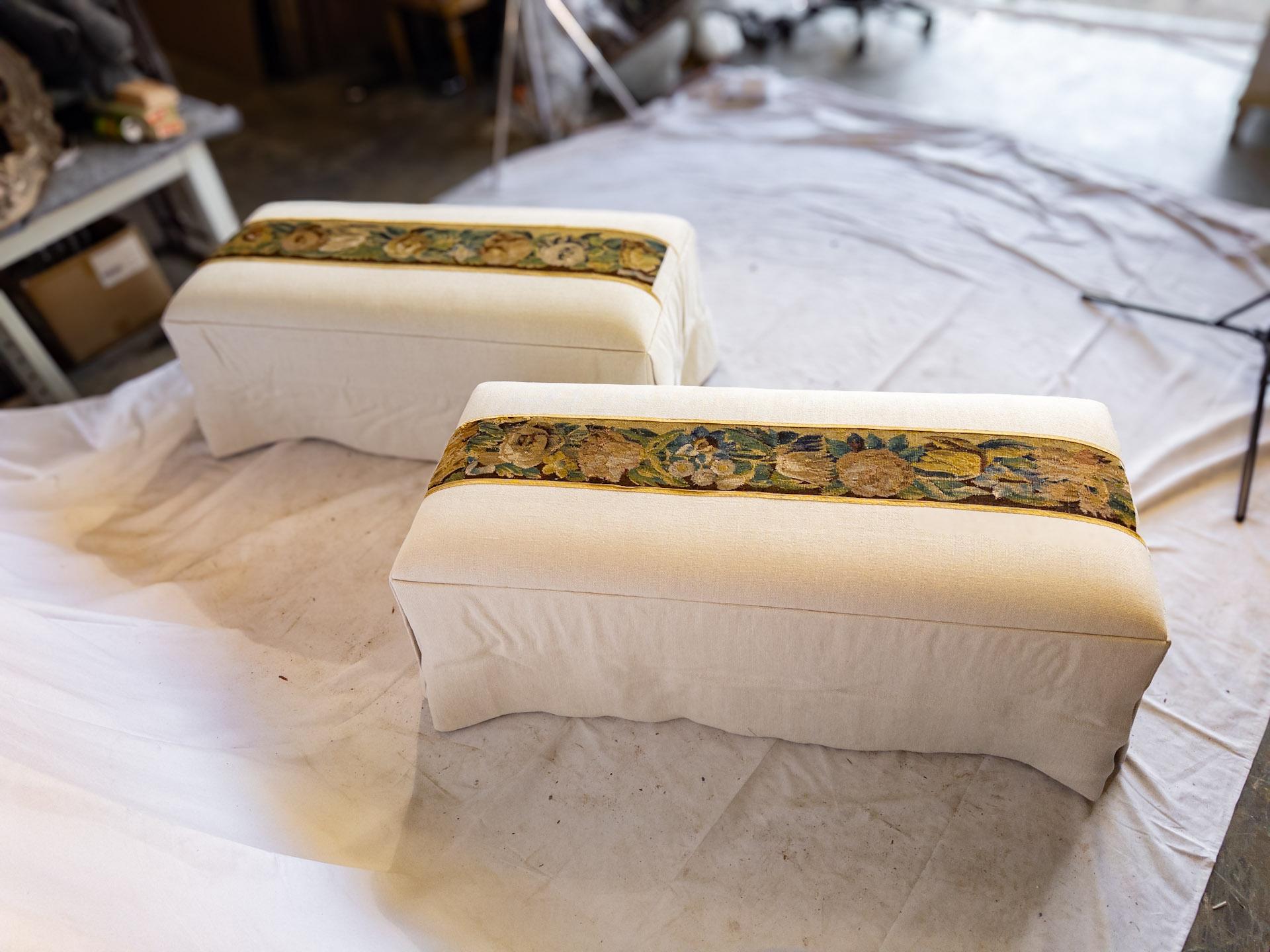 Linen Pair of Benches with 18th Century Aubusson Fragments