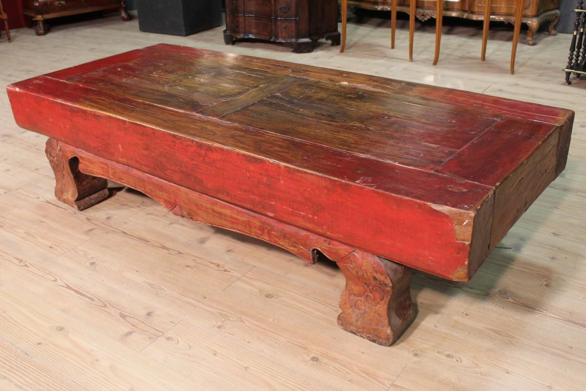 Pair of Benches with Lacquered Table, 20th Century For Sale 8