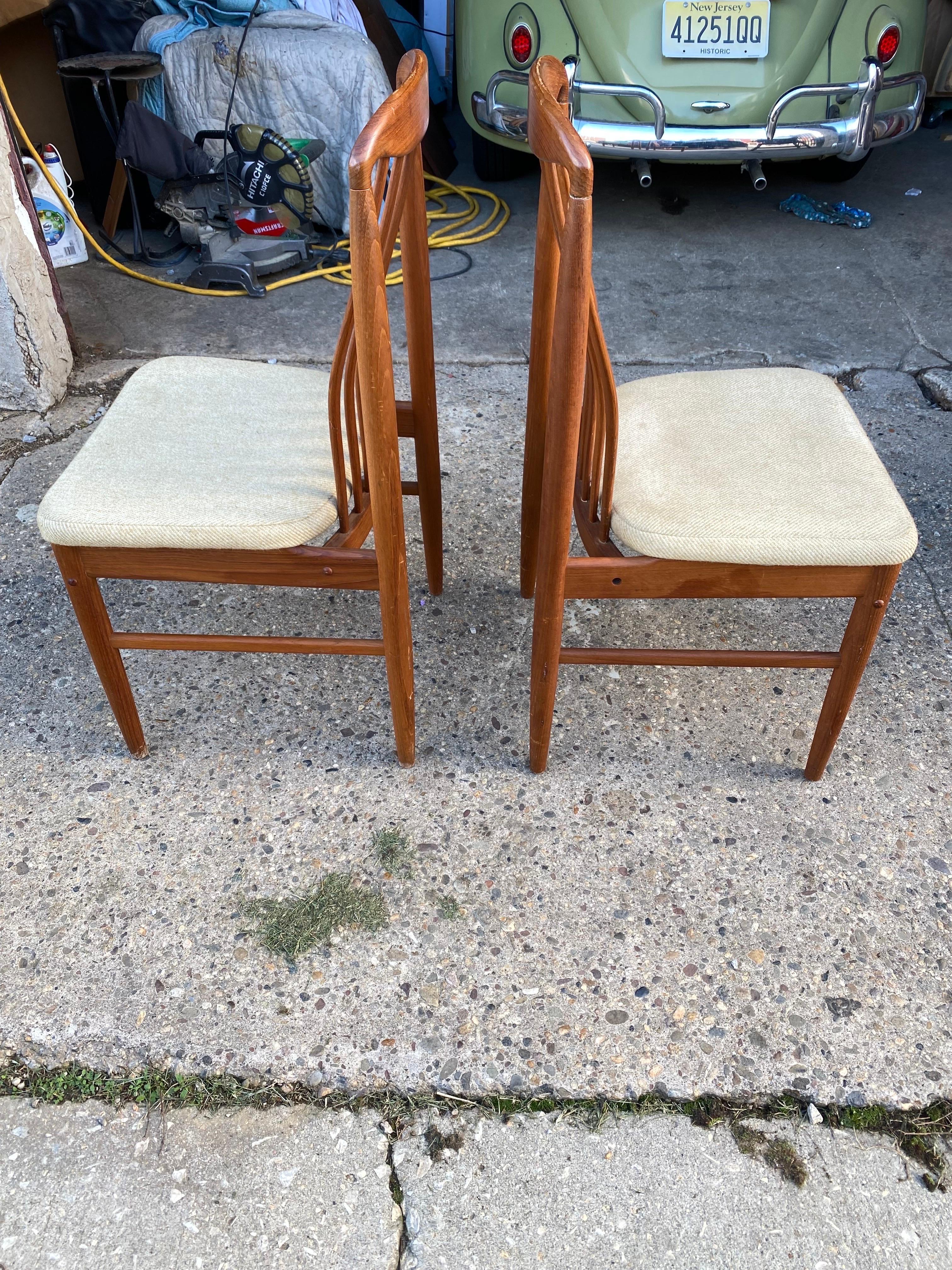 Scandinavian Modern Pair of Benny Linden Teak Dining Chairs