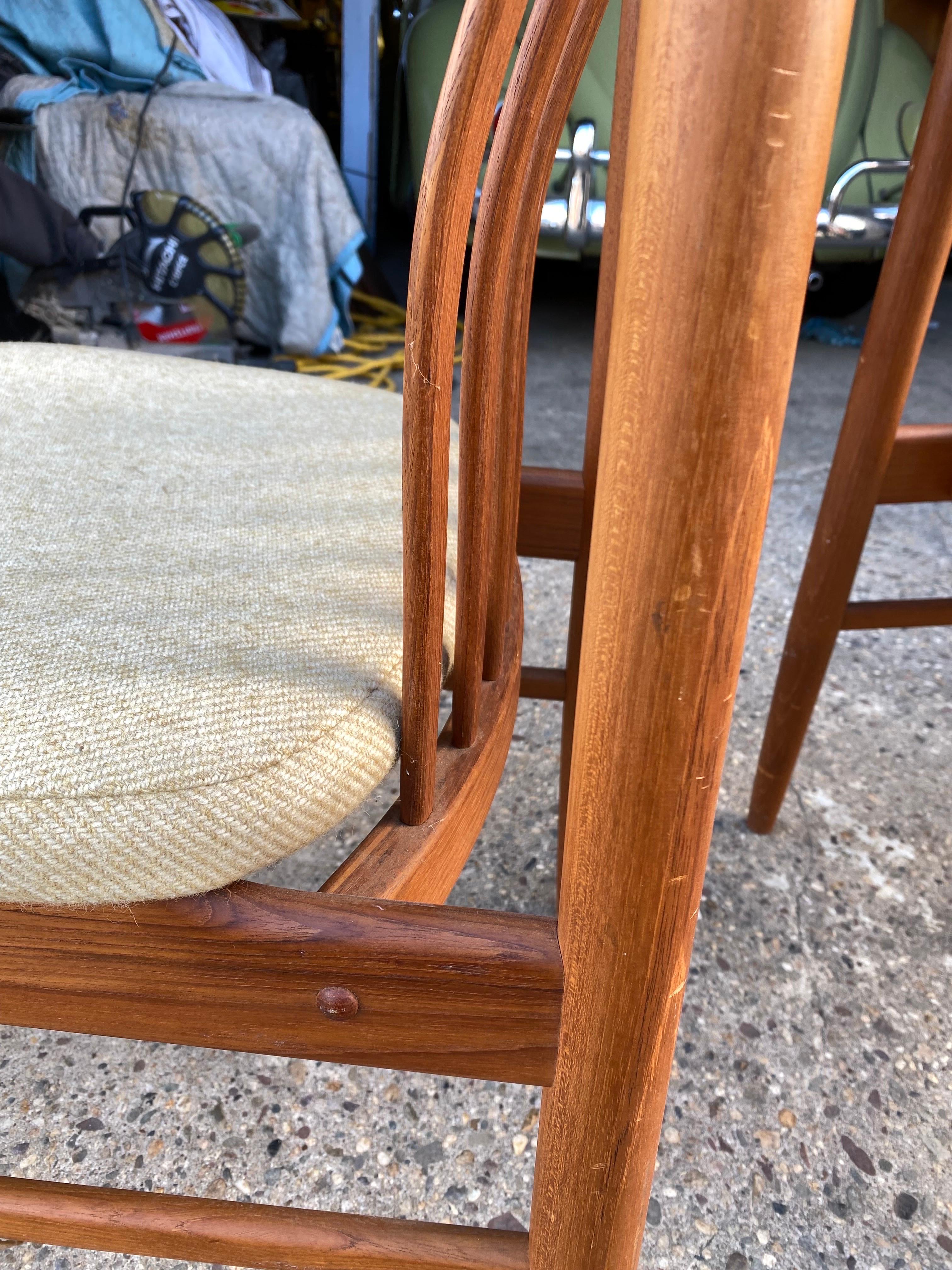 Pair of Benny Linden Teak Dining Chairs In Good Condition In Philadelphia, PA