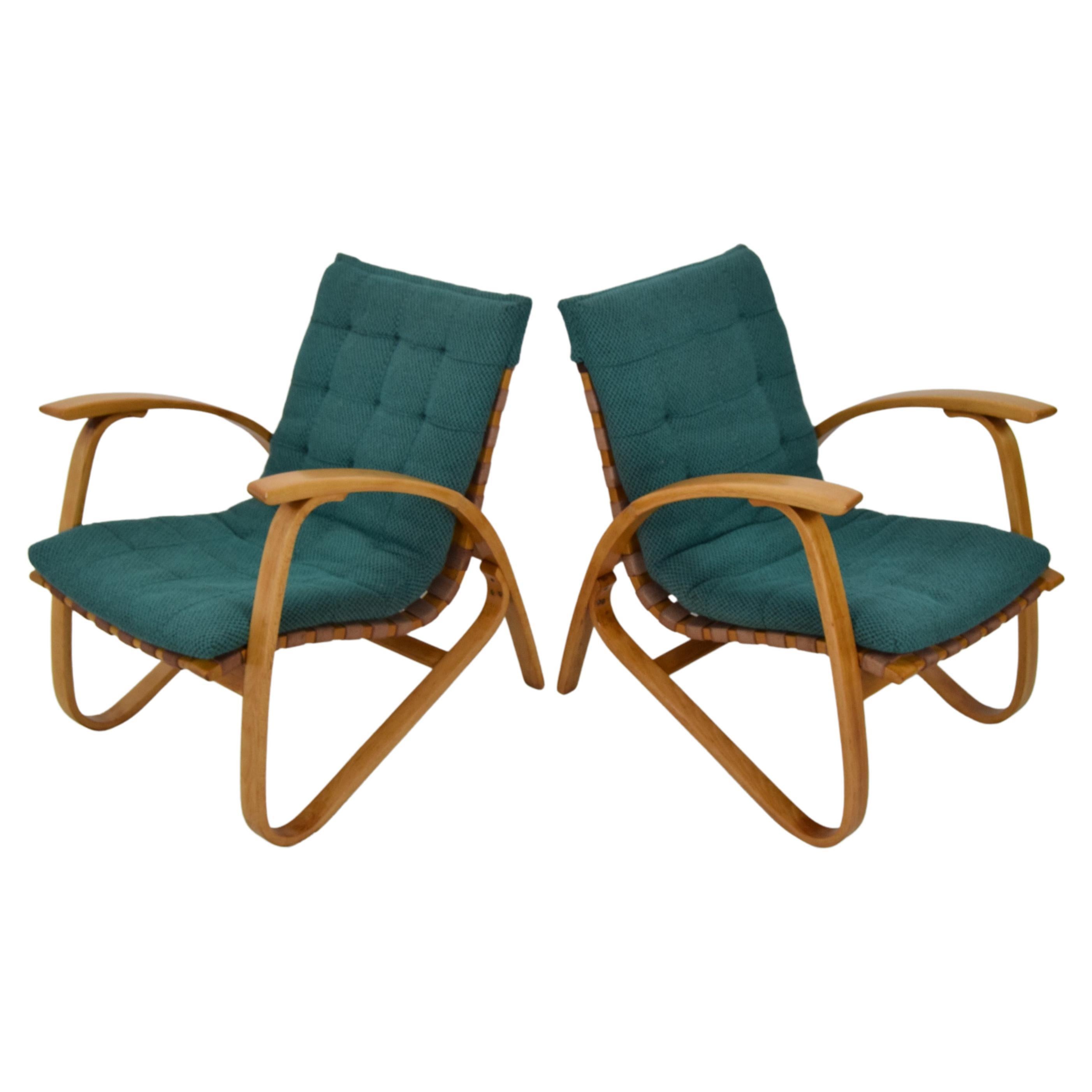 Paire de fauteuils en hêtre courbé, Design Jan Vaněk, années 1930. 