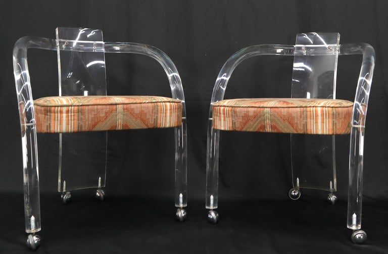 20th Century Pair of Bent Lucite Dining Chairs with Upholstered Seats Mid-Century Modern For Sale
