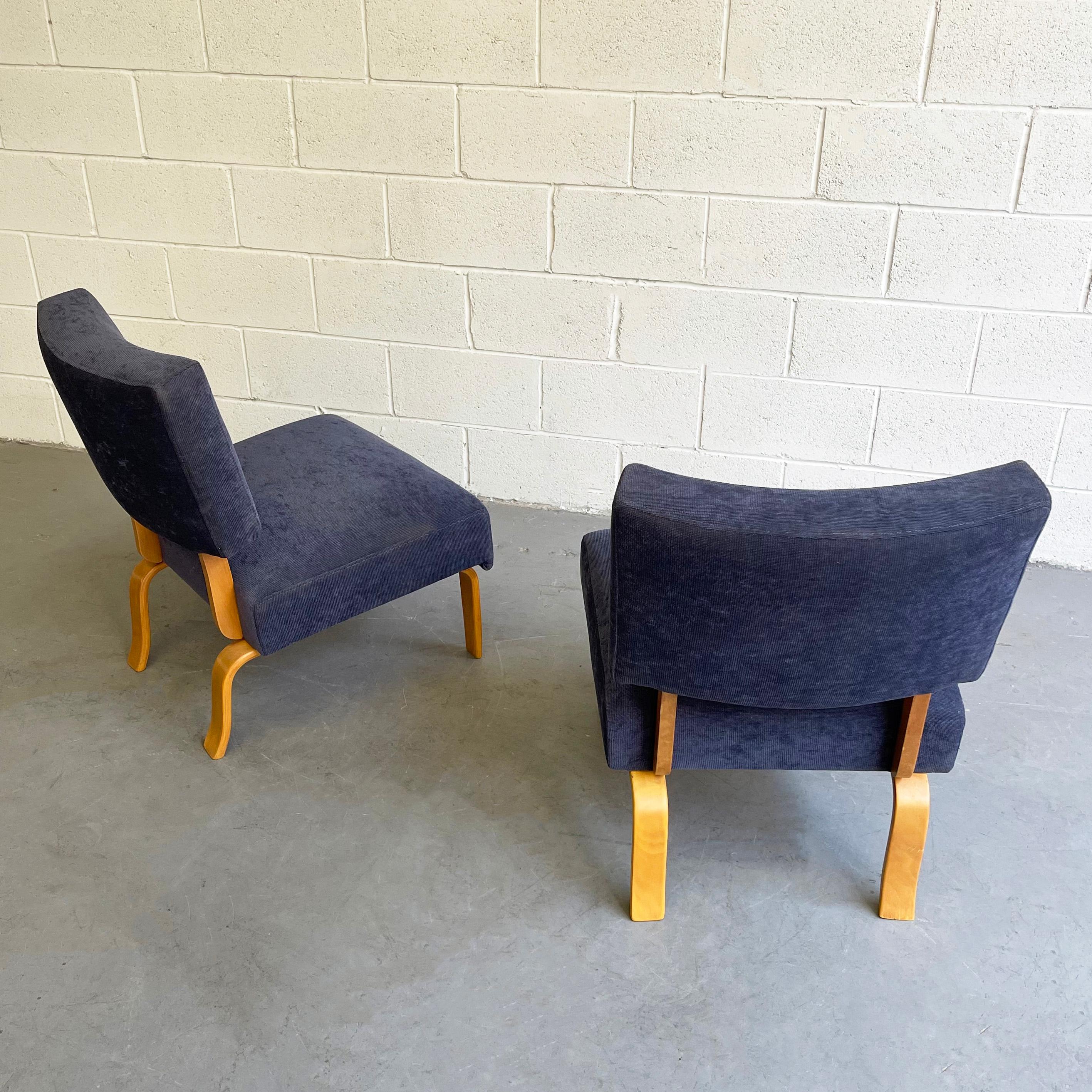 Pair of Bent Maple Upholstered Slipper Lounge Chairs by Thonet 1