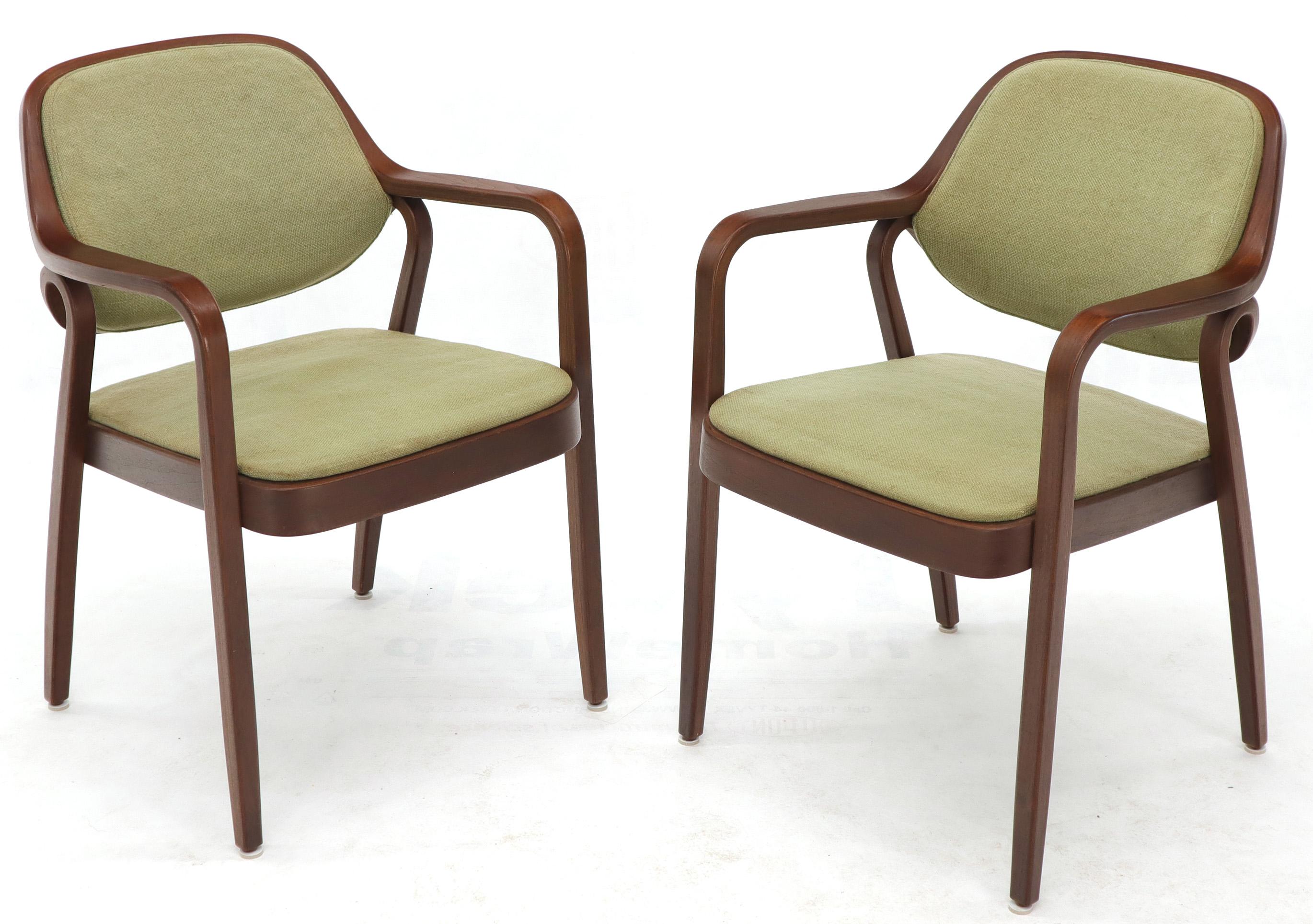 Pair of Mid-Century Modern bent plywood chairs for Knoll.