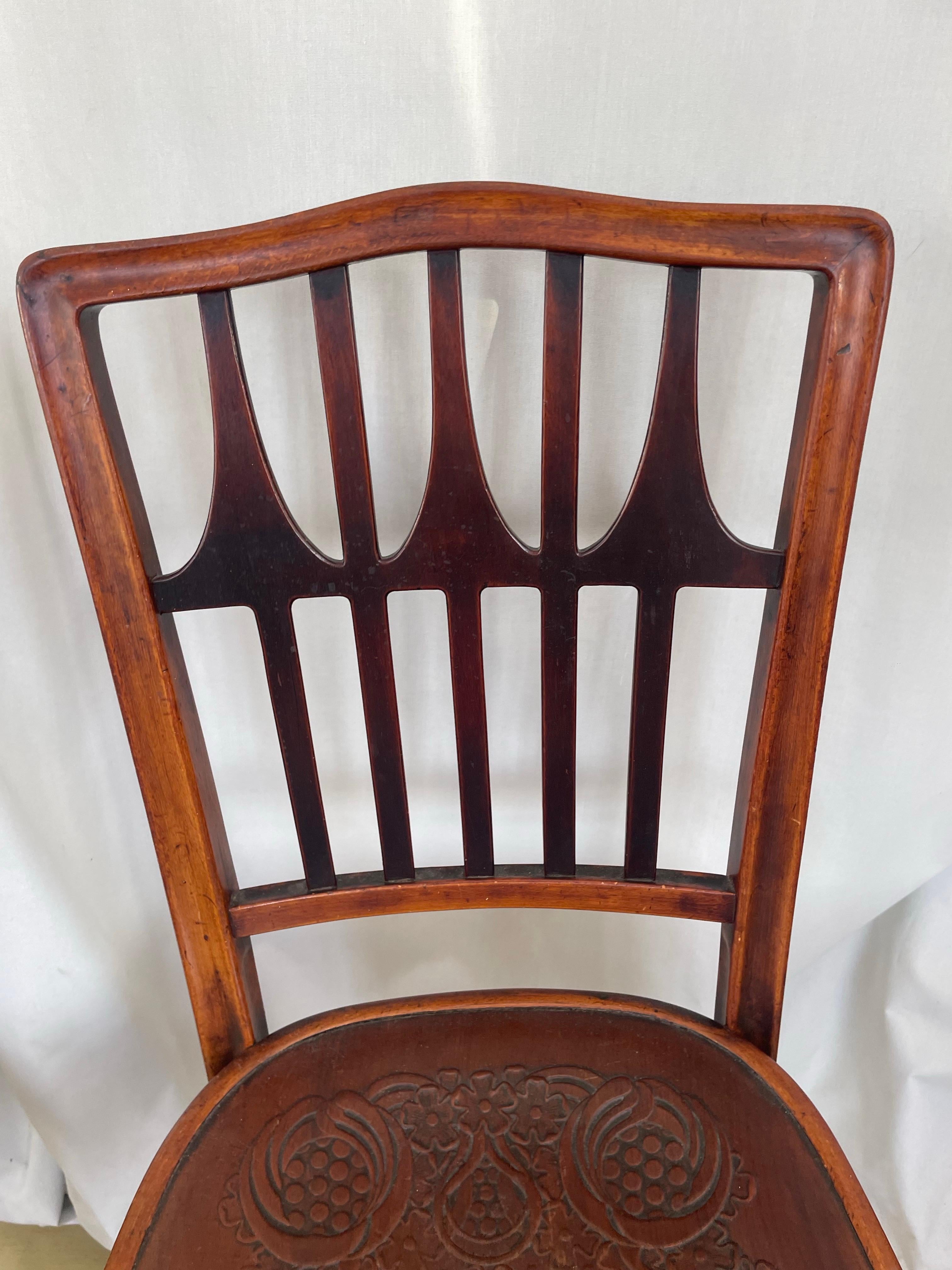 XX secolo Coppia di sedie bentoowd dei fratelli Kohn in vendita