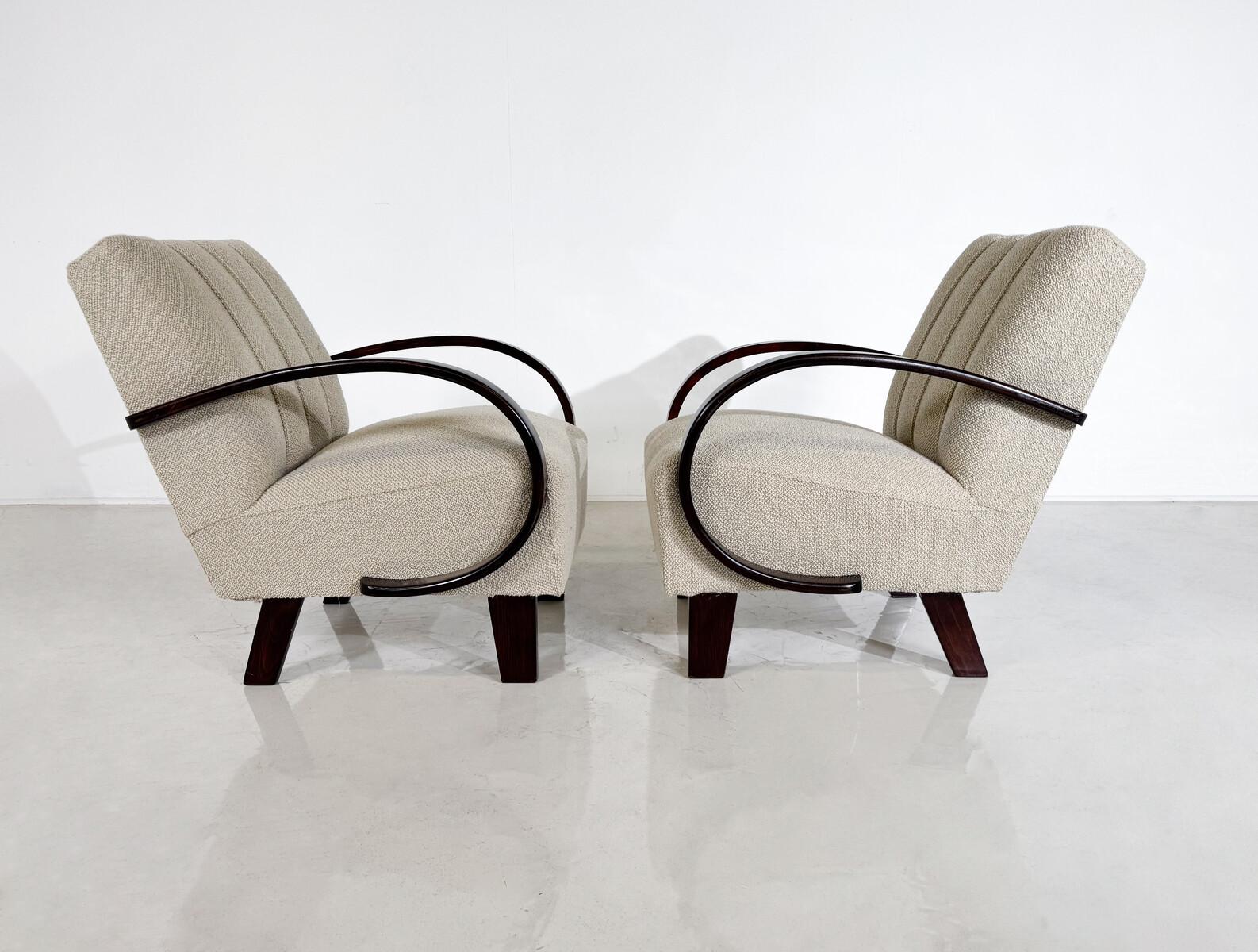 Pair of Bentwood Armchairs by Jindrich Halabala - Czech Republic 1940s For Sale 3