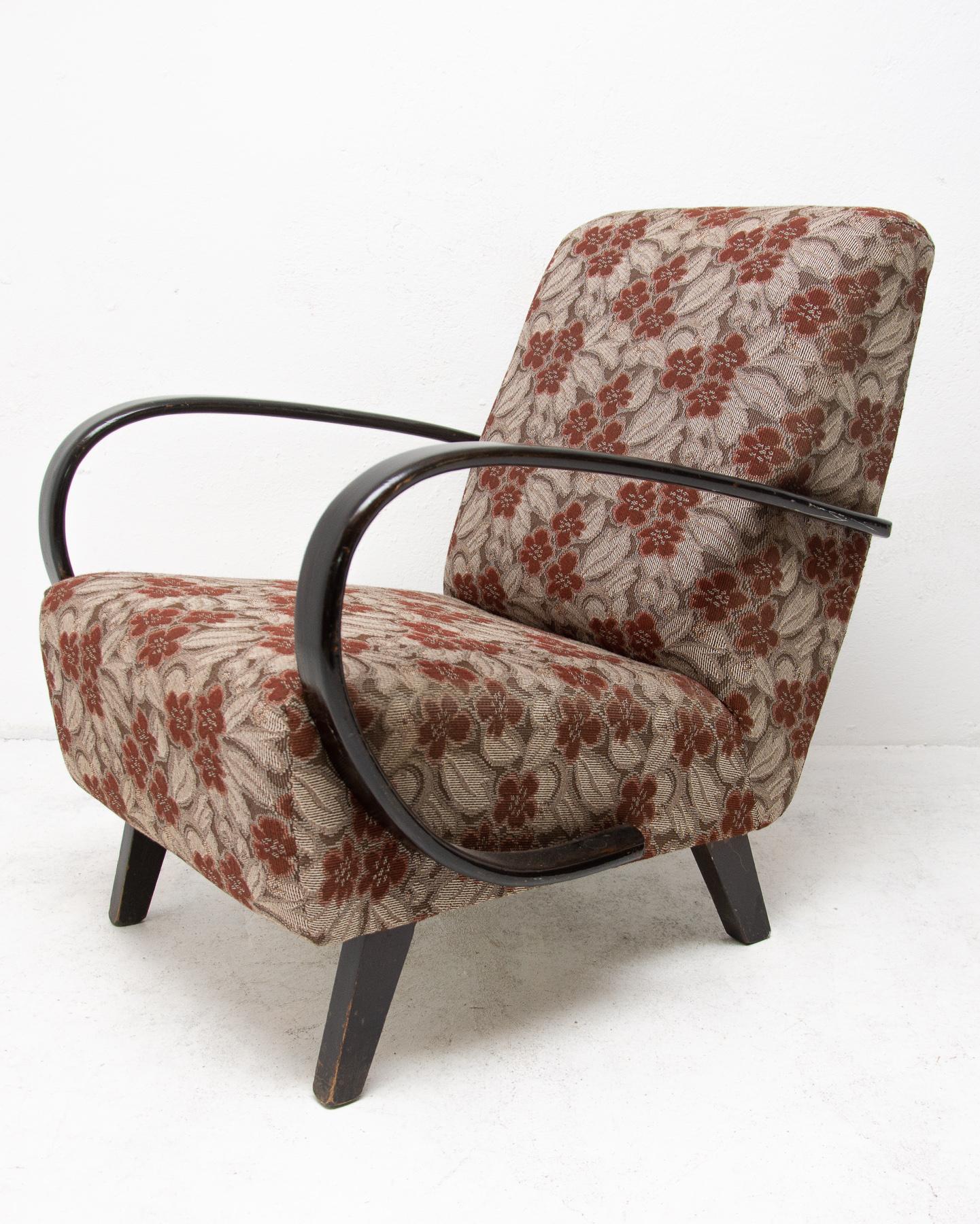 Pair of Bentwood Armchairs by Jindřich Halabala for Thonet, 1950s 5