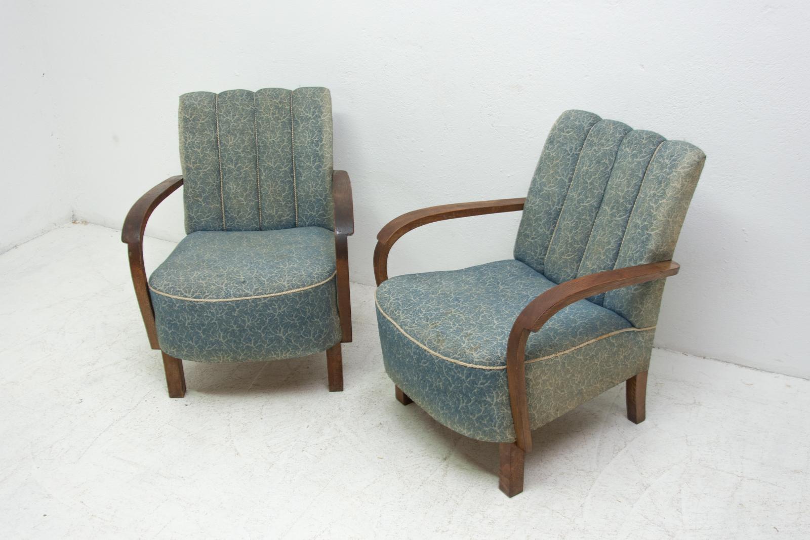 Czech Pair of Bentwood Armchairs by Jindřich Halabala for UP Závody, 1930s