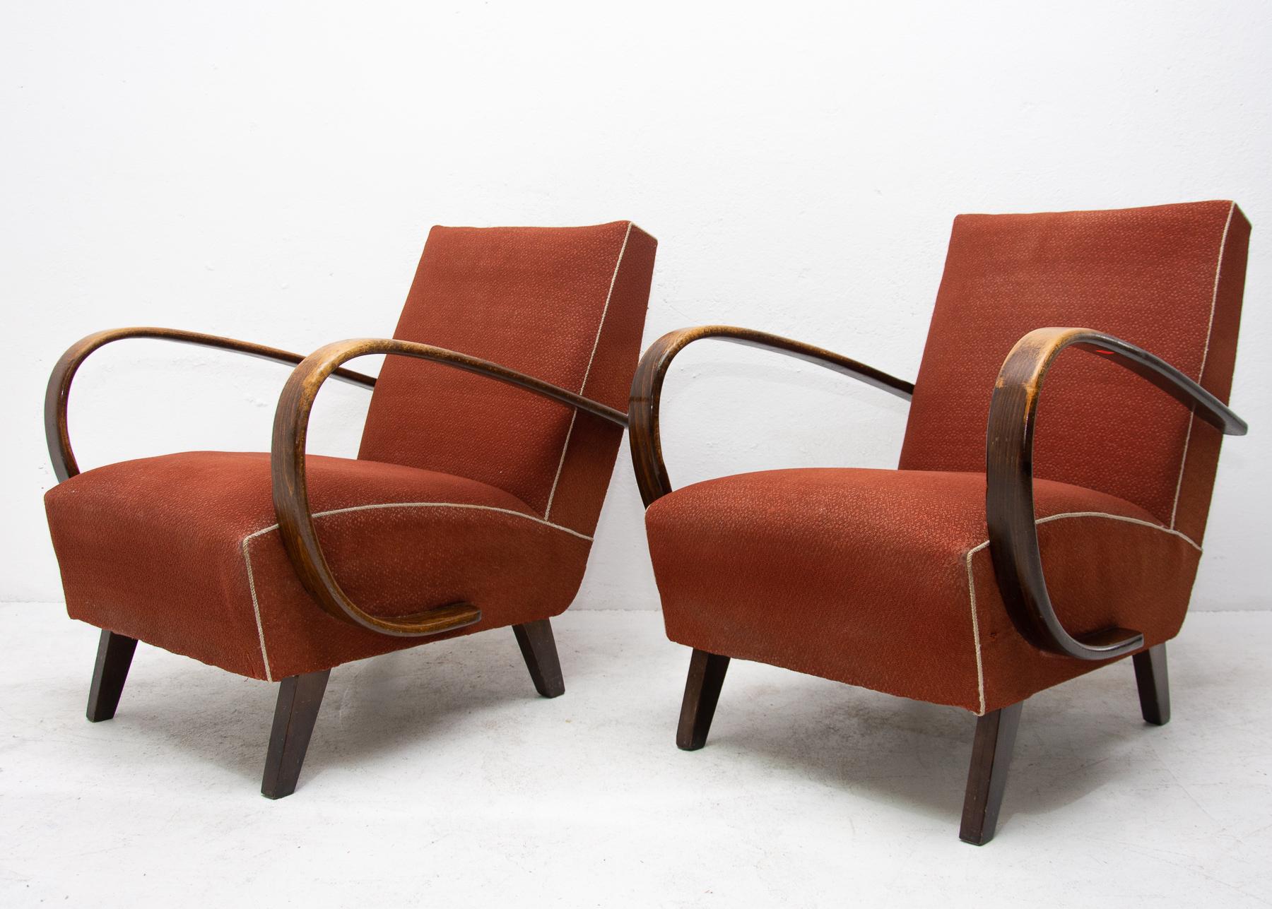 Czech Pair of Bentwood Armchairs by Jindřich Halabala for UP Závody, 1950s