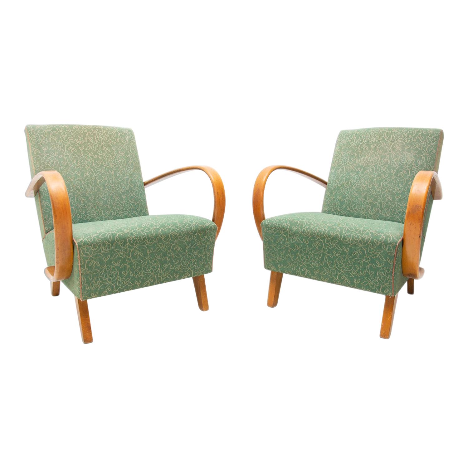 Pair of Bentwood Armchairs by Jindřich Halabala for UP Závody, 1950s