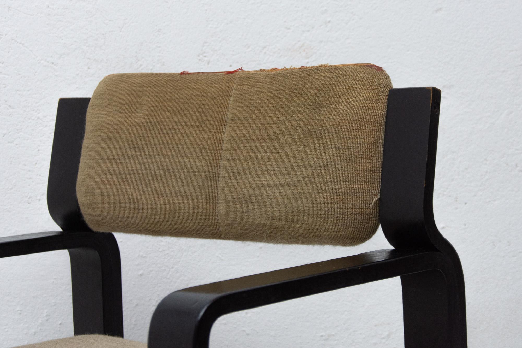 Pair of Bentwood Armchairs by Ludvík Volák for Dřevopodnik Holešov, 1980s 7