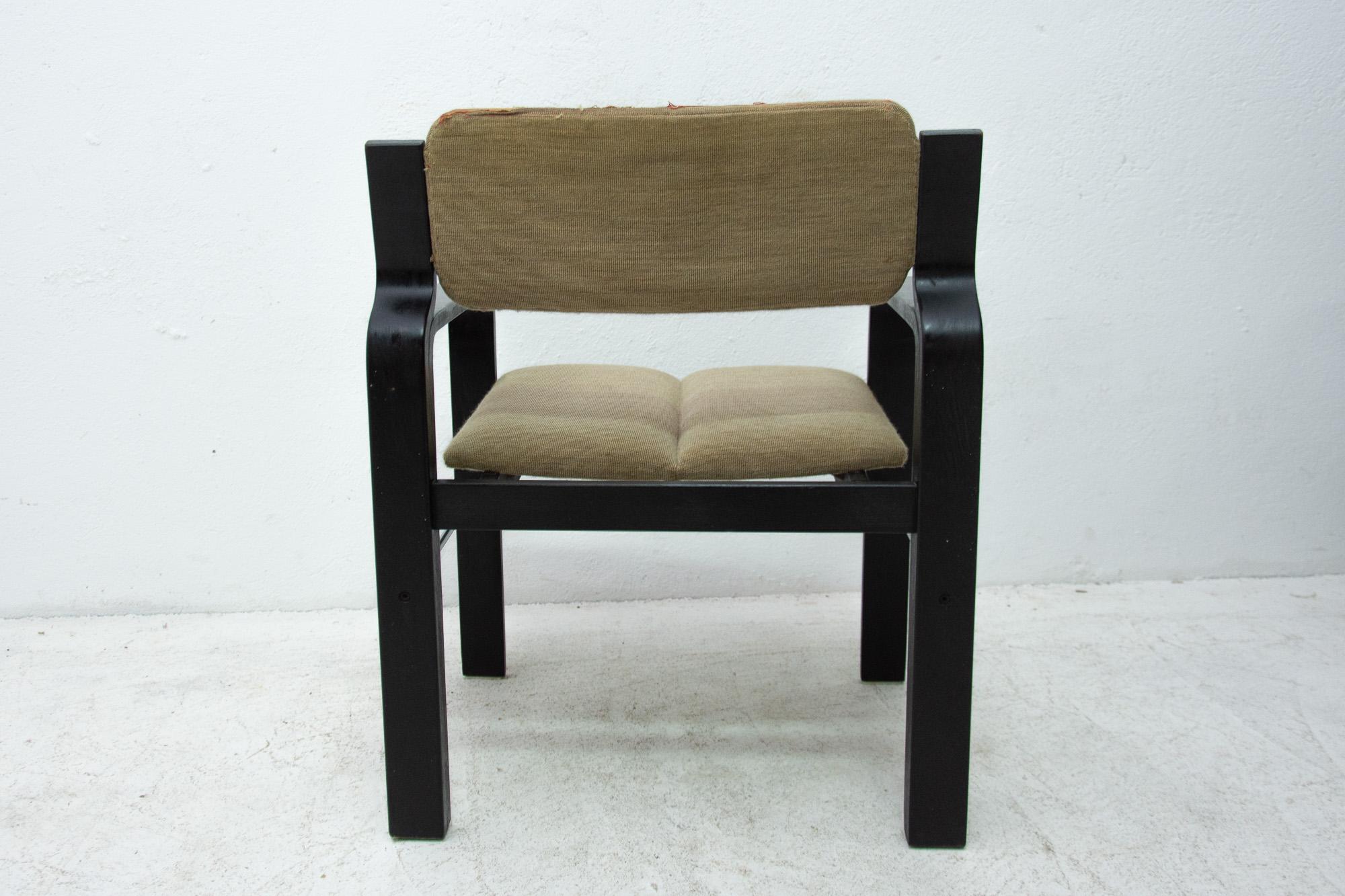 Pair of Bentwood Armchairs by Ludvík Volák for Dřevopodnik Holešov, 1980s 10
