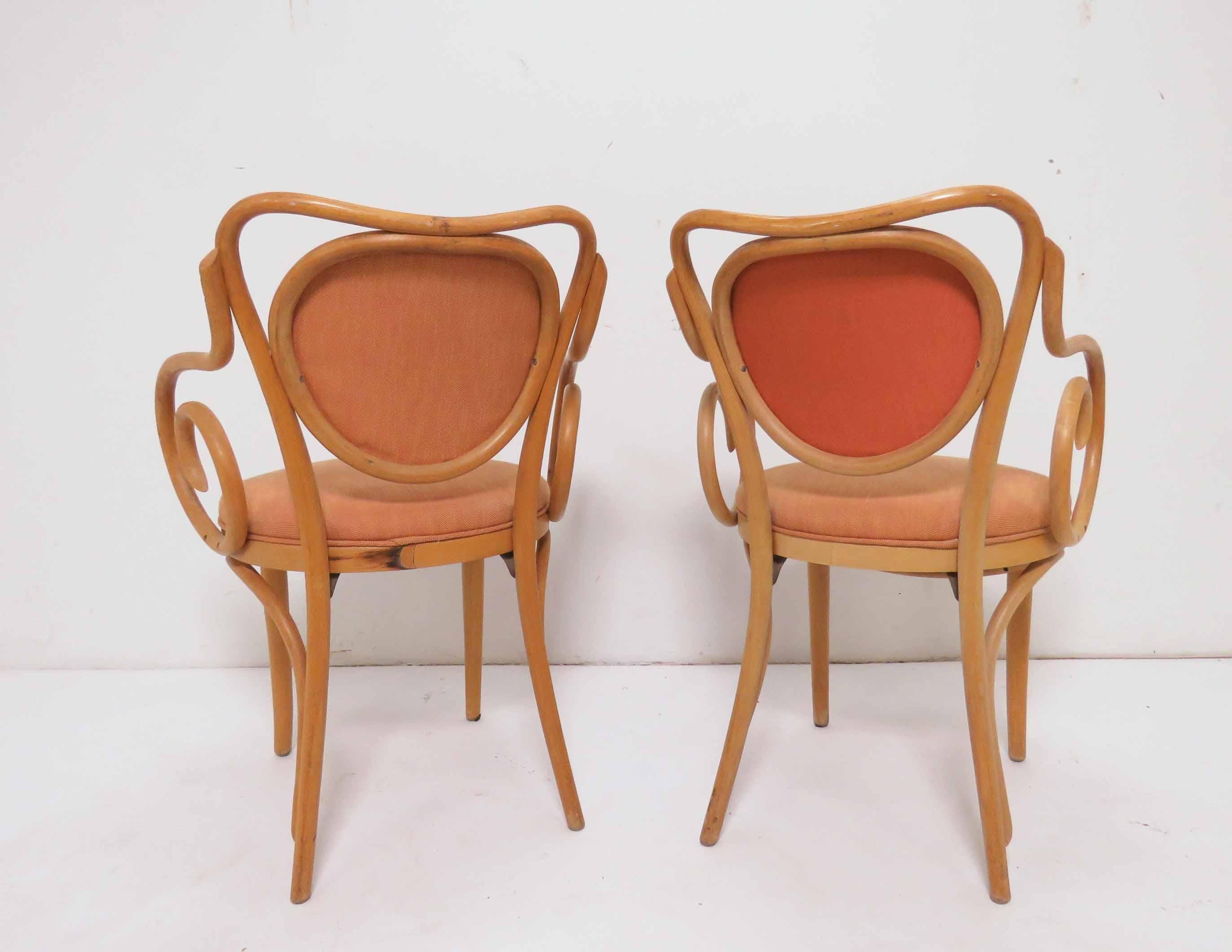 Pair of Bentwood Armchairs in the Manner of Thonet No. 5, circa 1950s 3