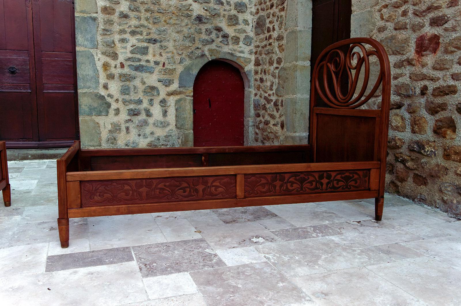 Pair of Bentwood Beds by Thonet, circa 1900 11