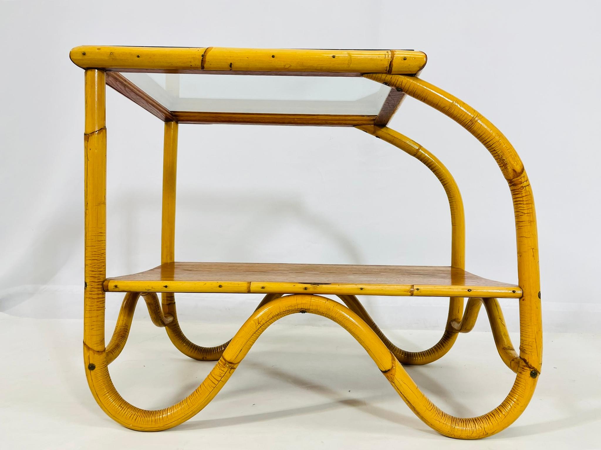 Paire de tables d'appoint en bentwood et verre, États-Unis, années 1950 en vente 2