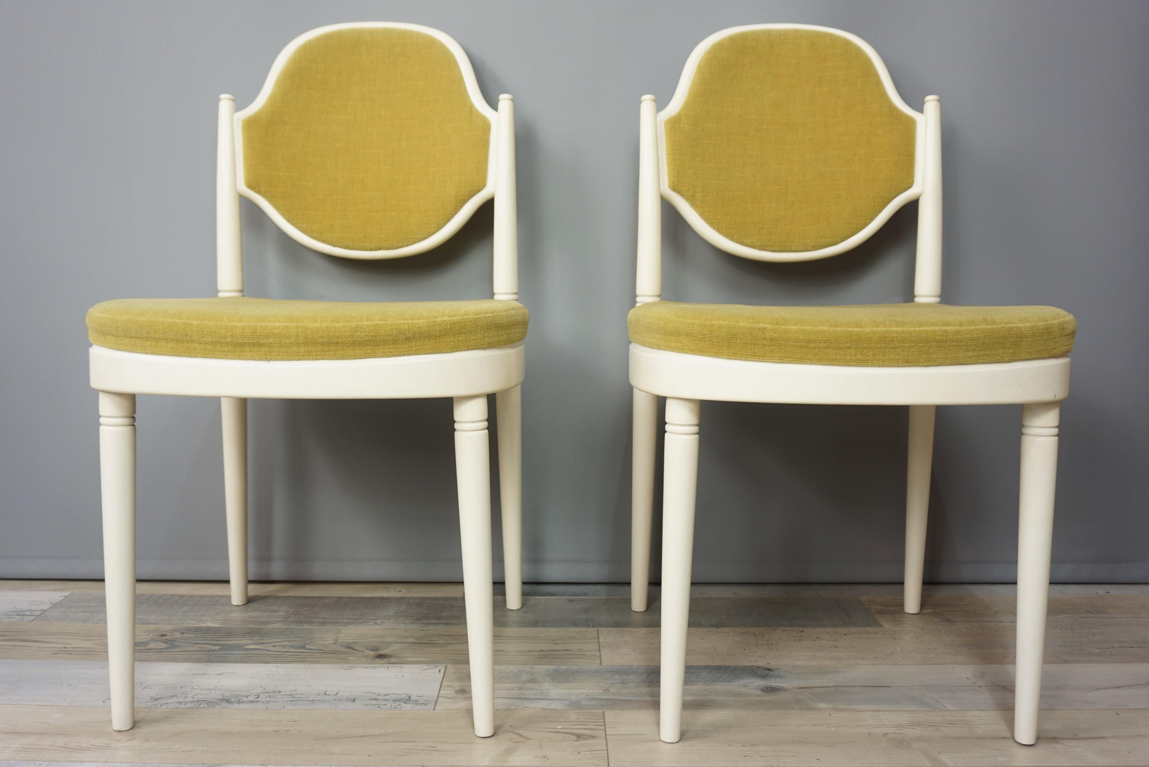 Pair of Bentwood Thonet Chairs Design Hanno Von Gustedt 6