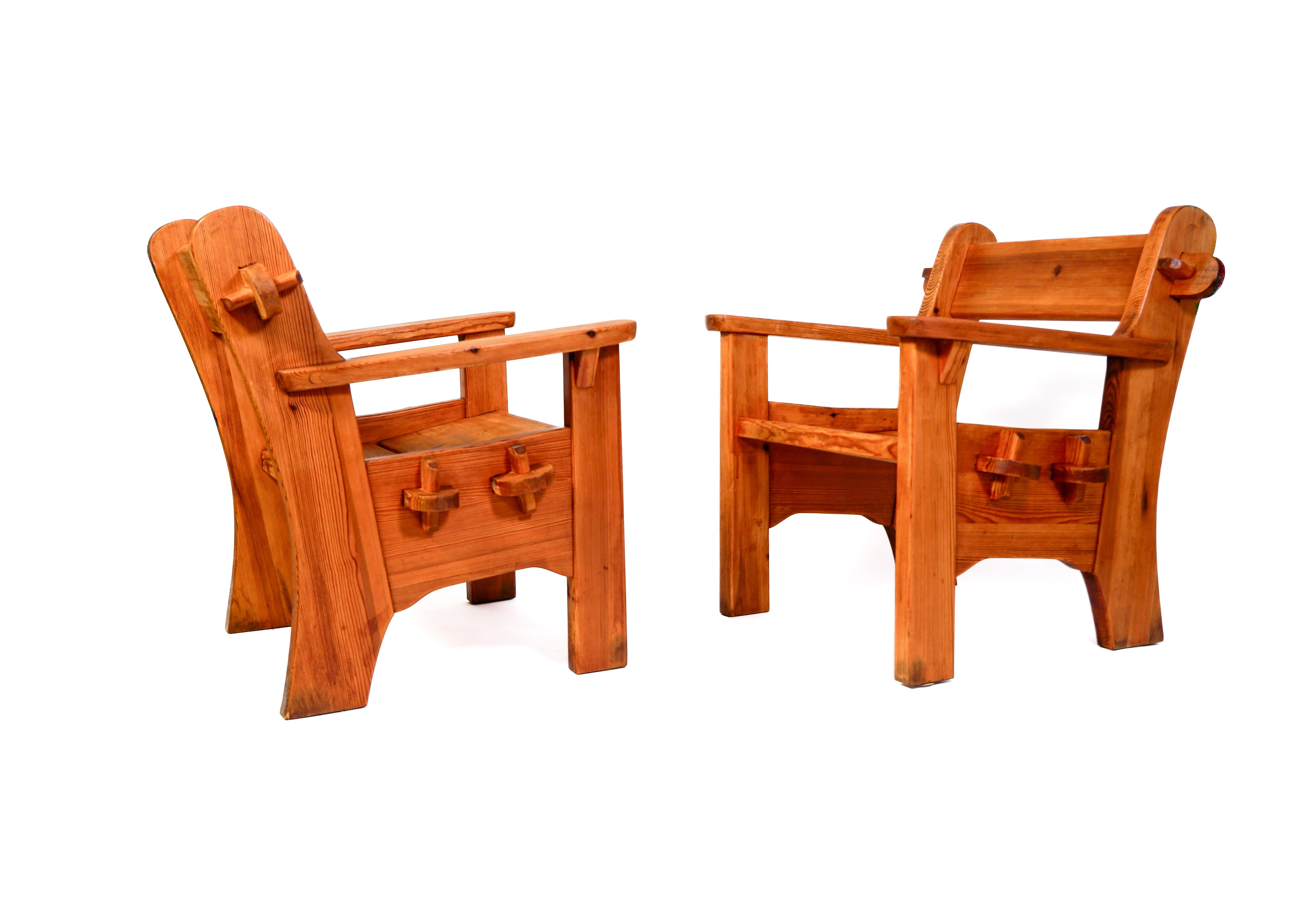 Suédois Paire de fauteuils Berga con�çus par David Rosèn pour Nordiska Kompaniet, 1944 en vente