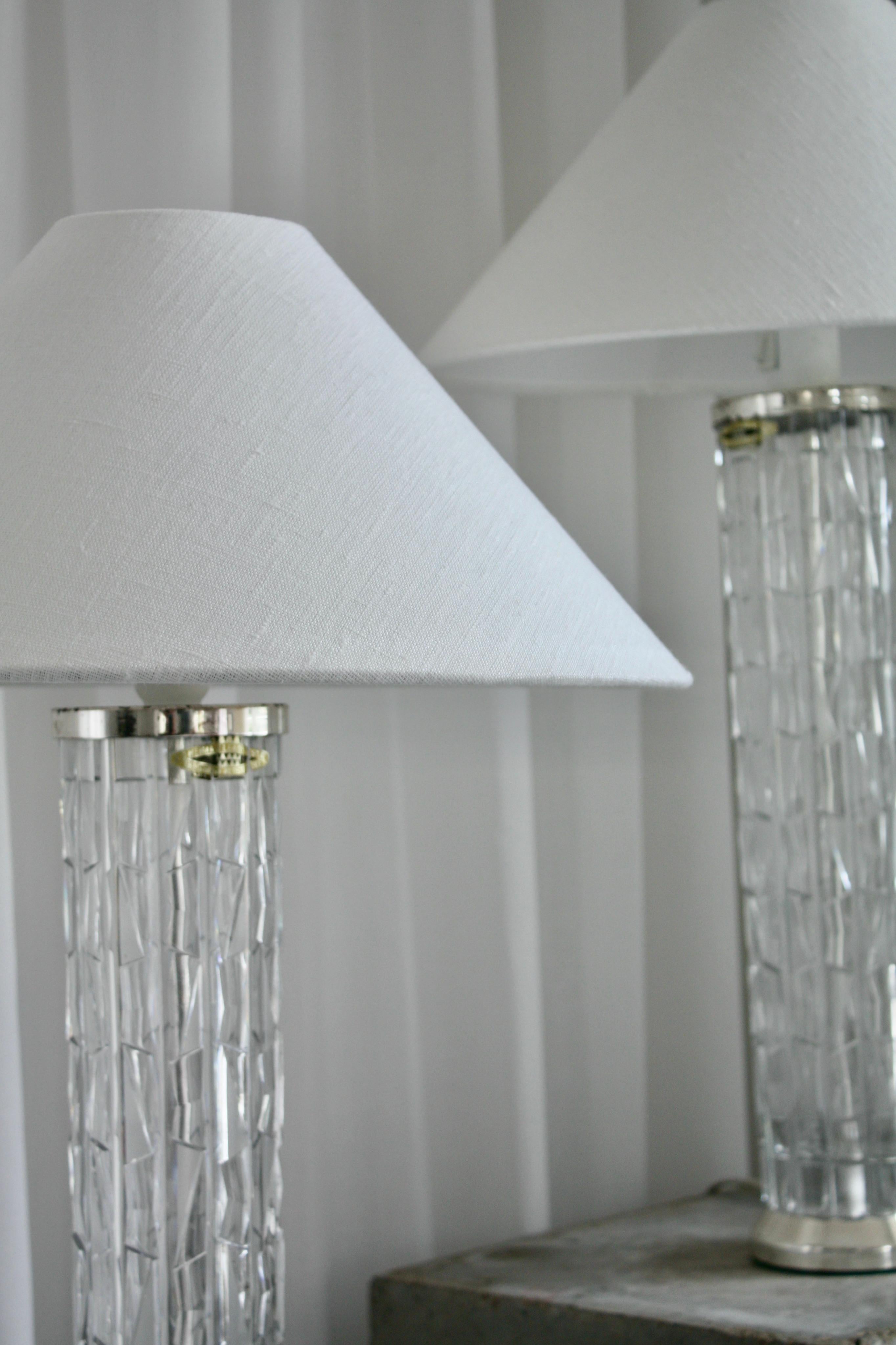 Pair of Bergboms Crystal Table Lamps, Sweden, 1960s Sueco en venta