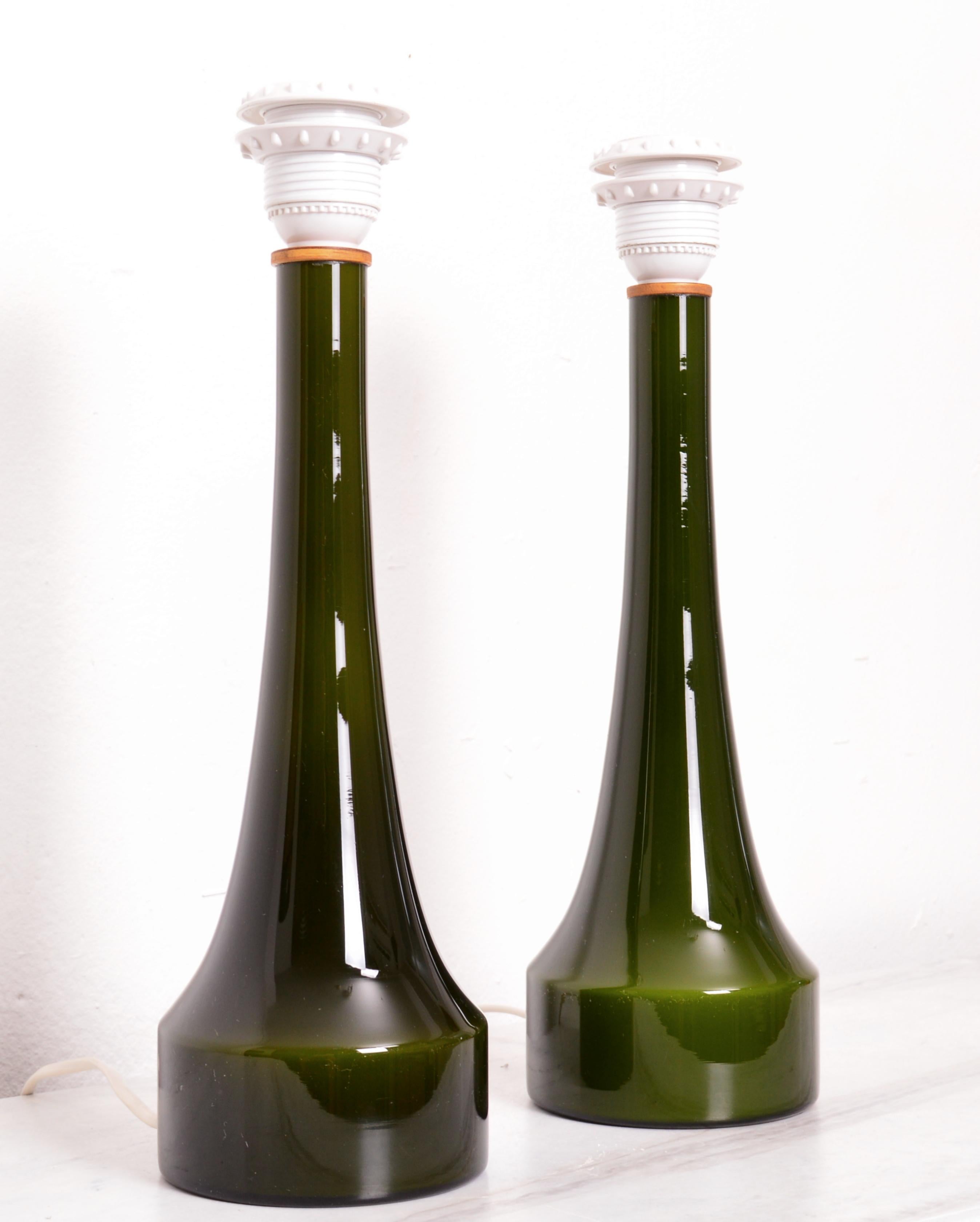 Scandinavian Modern Pair of Bergboms Green Glass Table Lamps, 1960s For Sale