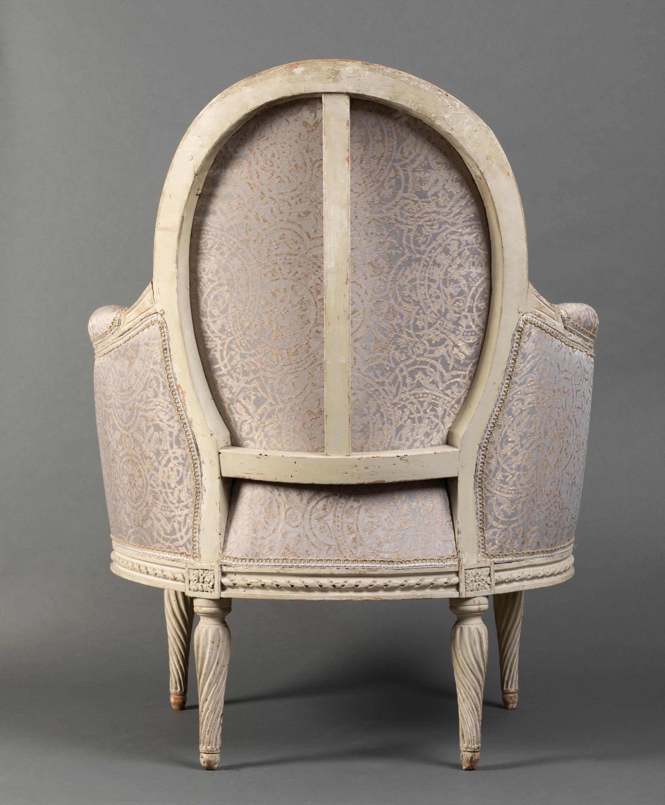 Silk Pair of Bergère Chairs from the Louis XVI Period Stamped, Delanois, 18th Century For Sale
