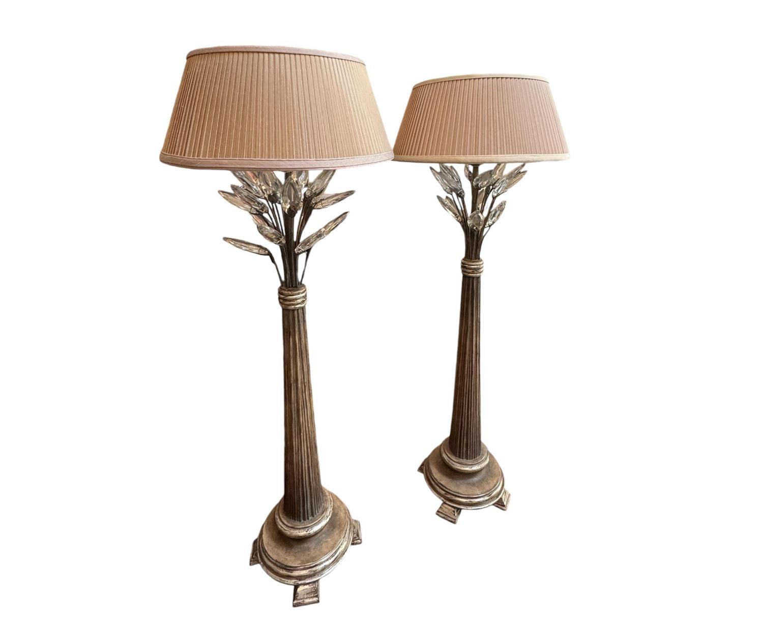 Bernadette Livingston, lampes de bureau de style Régence en or blanc et cristal Bon état - En vente à LOS ANGELES, CA