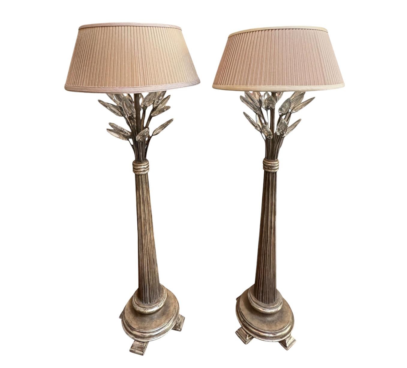 XXIe siècle et contemporain Bernadette Livingston, lampes de bureau de style Régence en or blanc et cristal en vente