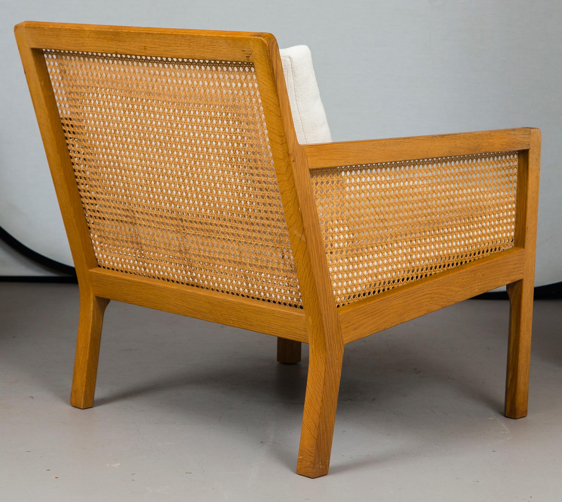 Danish Pair of Bernt Petersen Caned Lounge Chairs Reupholstered in White Maharam Linen