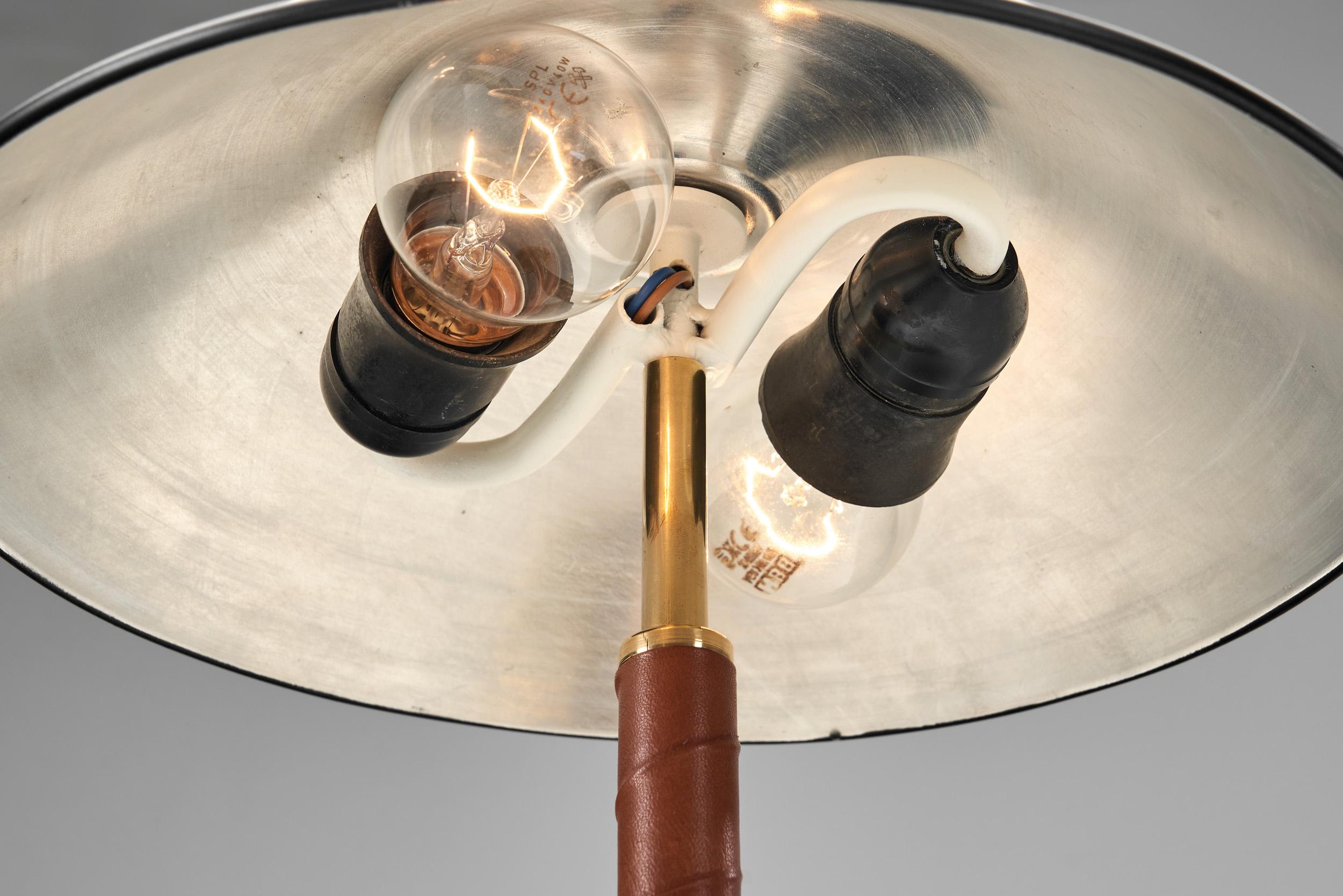 Pair of Bertil Brisborg Table Lamps, Sweden Mid-20th Century For Sale 10