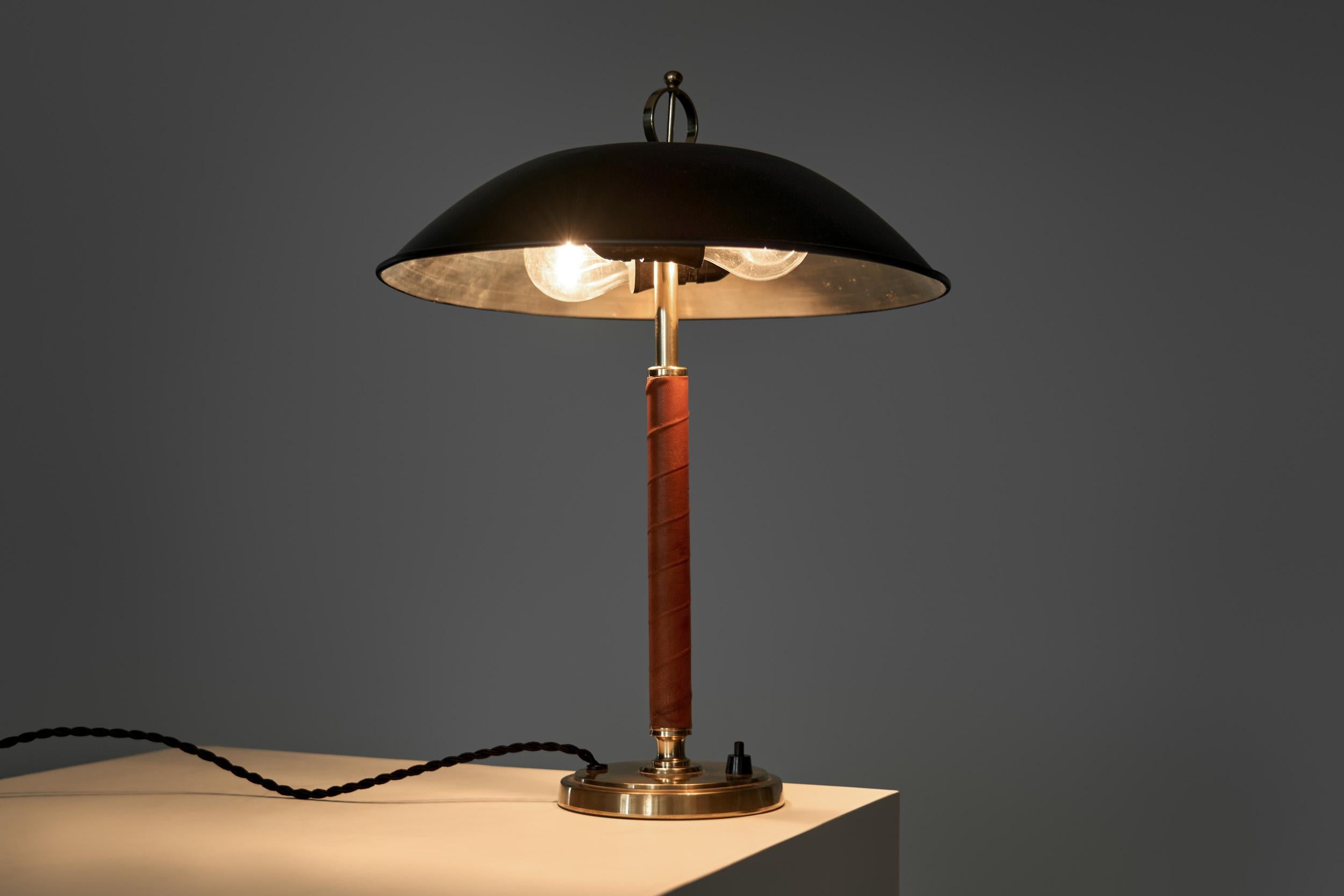 Pair of Bertil Brisborg Table Lamps, Sweden Mid-20th Century For Sale 2