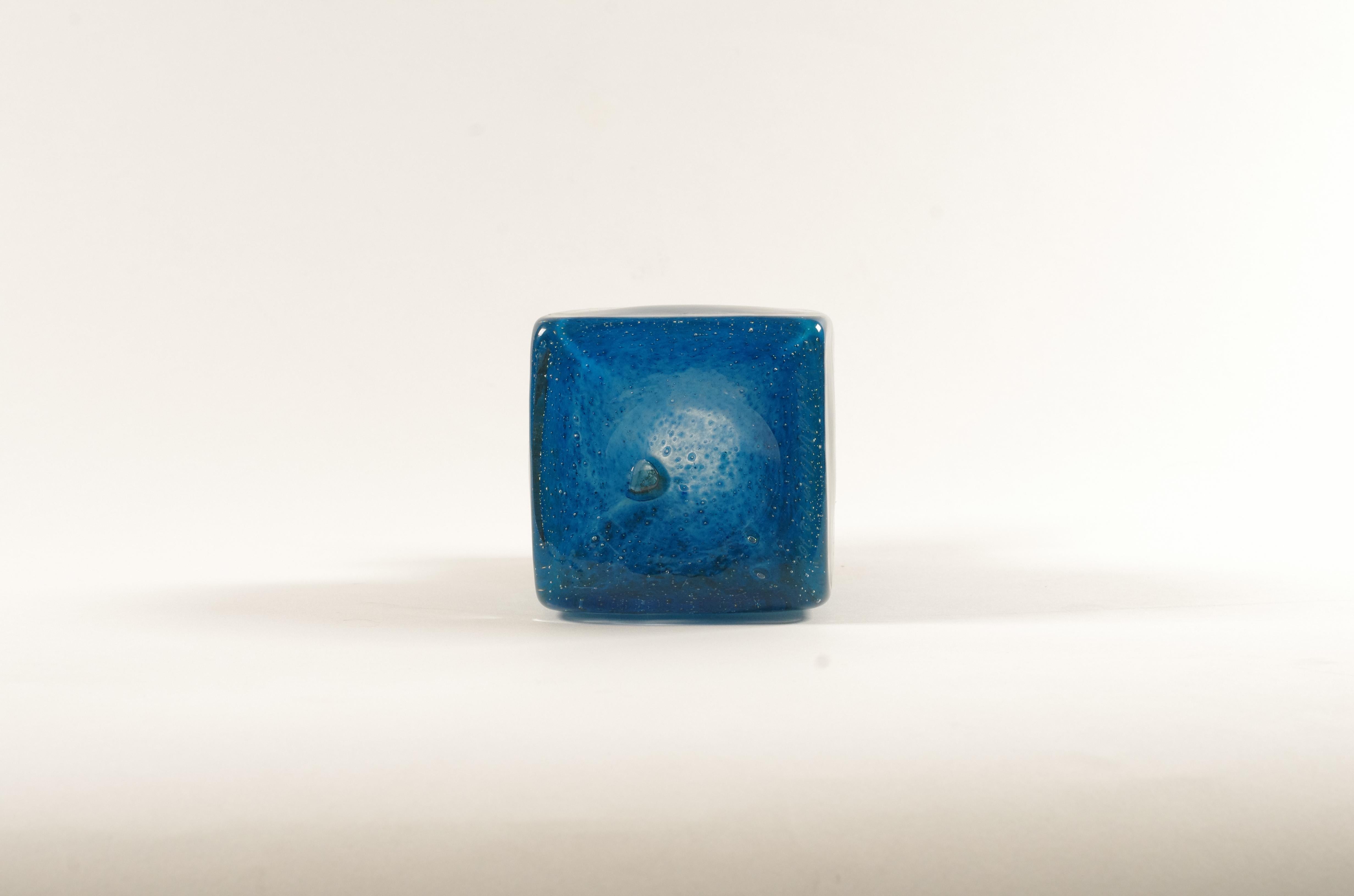 Coppia di vasi in vetro 