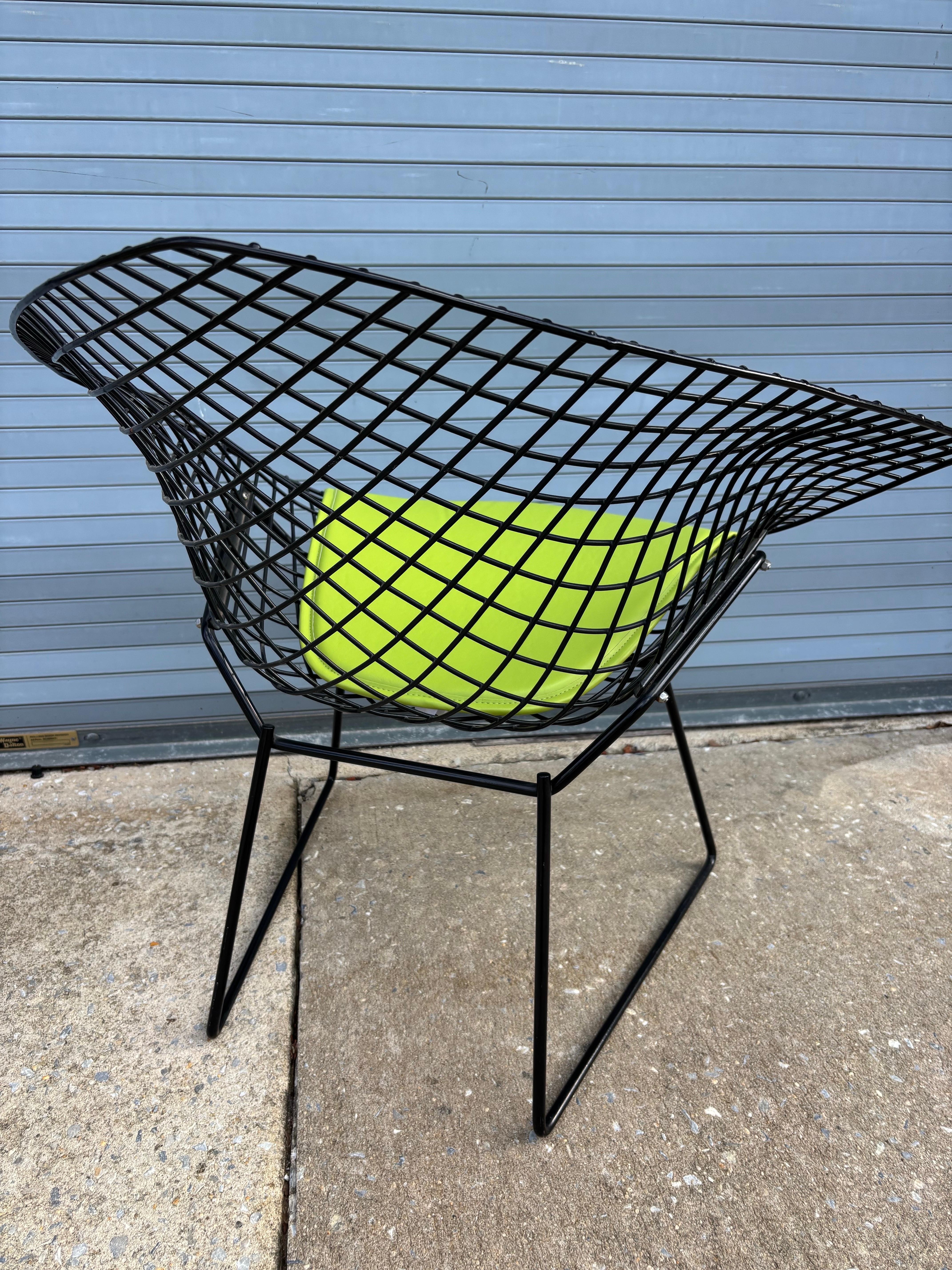 Coppia di sedie Bertoia per Knoll Small Diamond in vendita 1