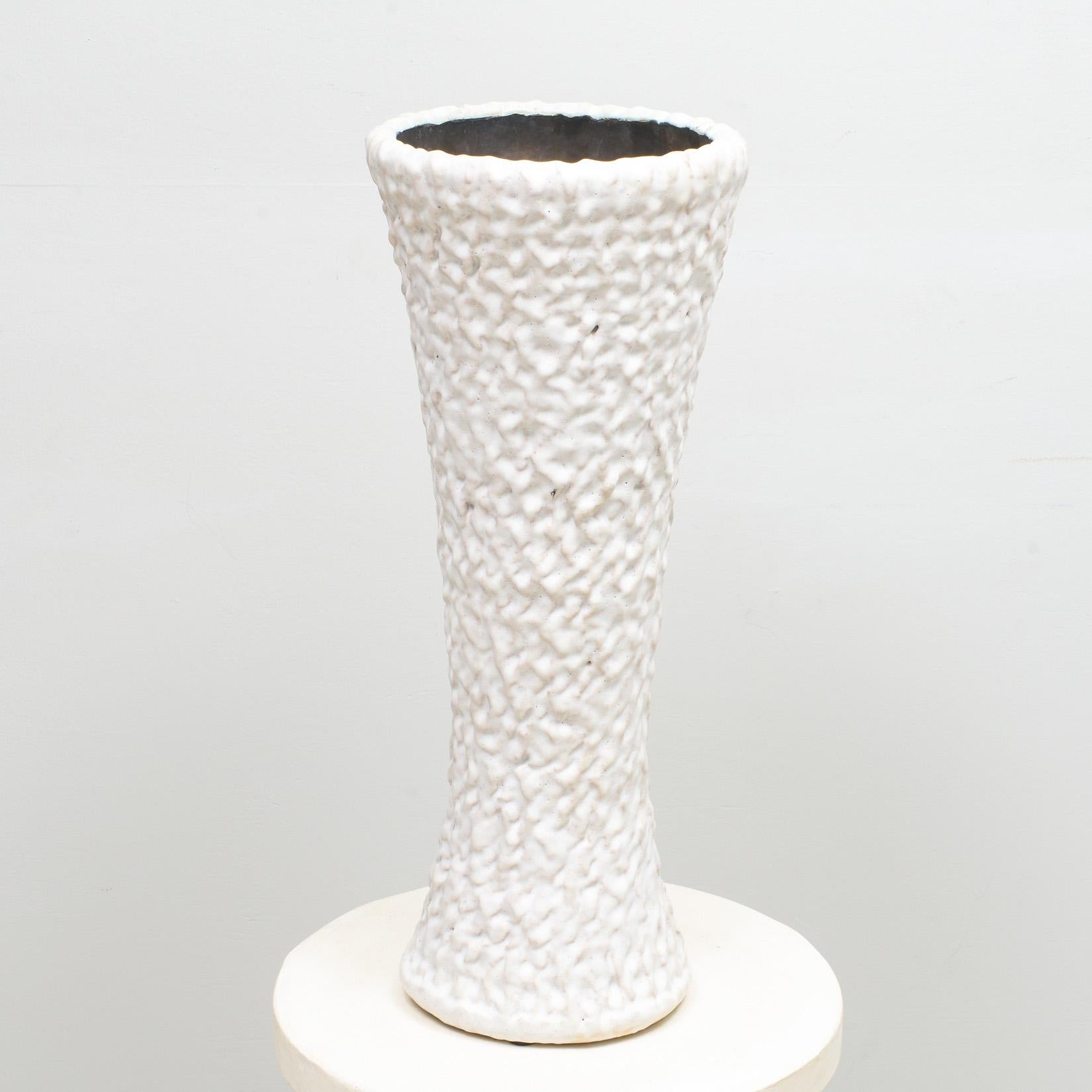 Paire de lampes à éclairage Cuneiform en céramique sur mesure Neuf - En vente à New York, NY