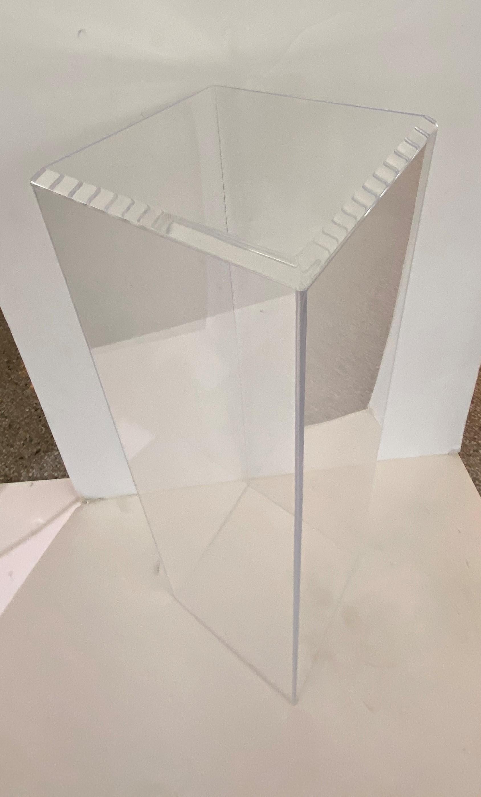 Pair of Bespoke Lucite Pedestals by Iconic Snob Galeries 2